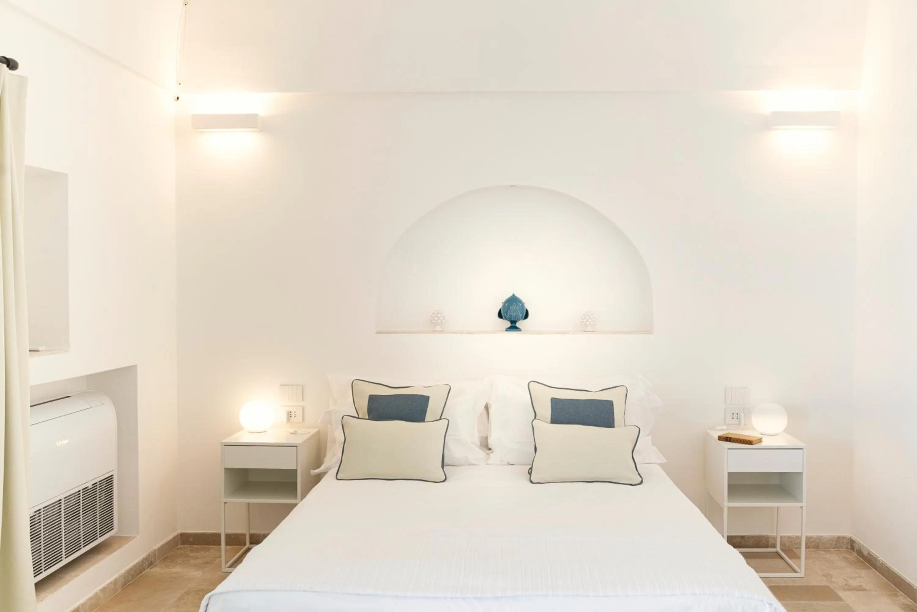 Bedroom, Bed in Masseria San Nicola Savelletri - B&B