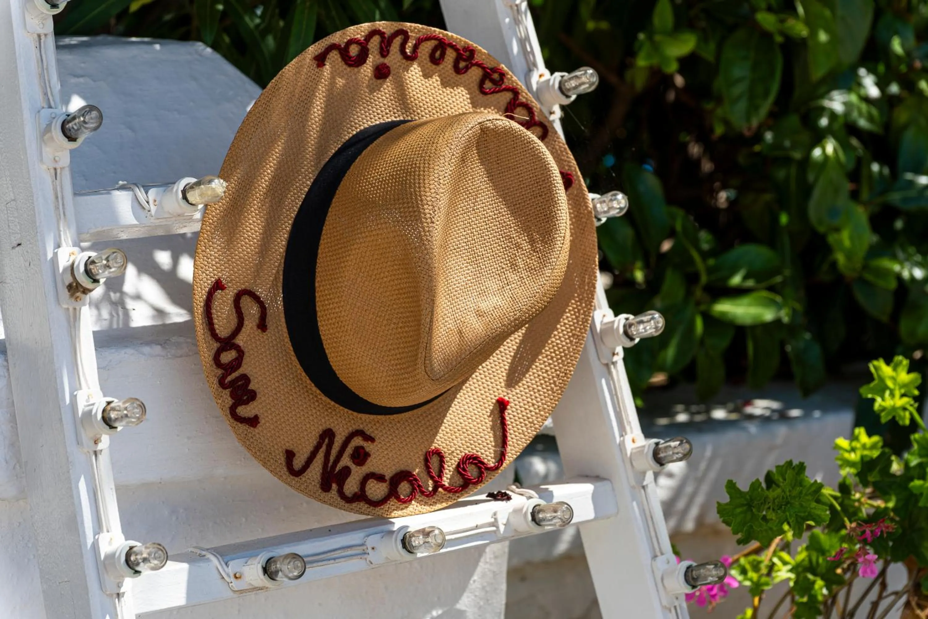 Decorative detail in Masseria San Nicola Savelletri - B&B