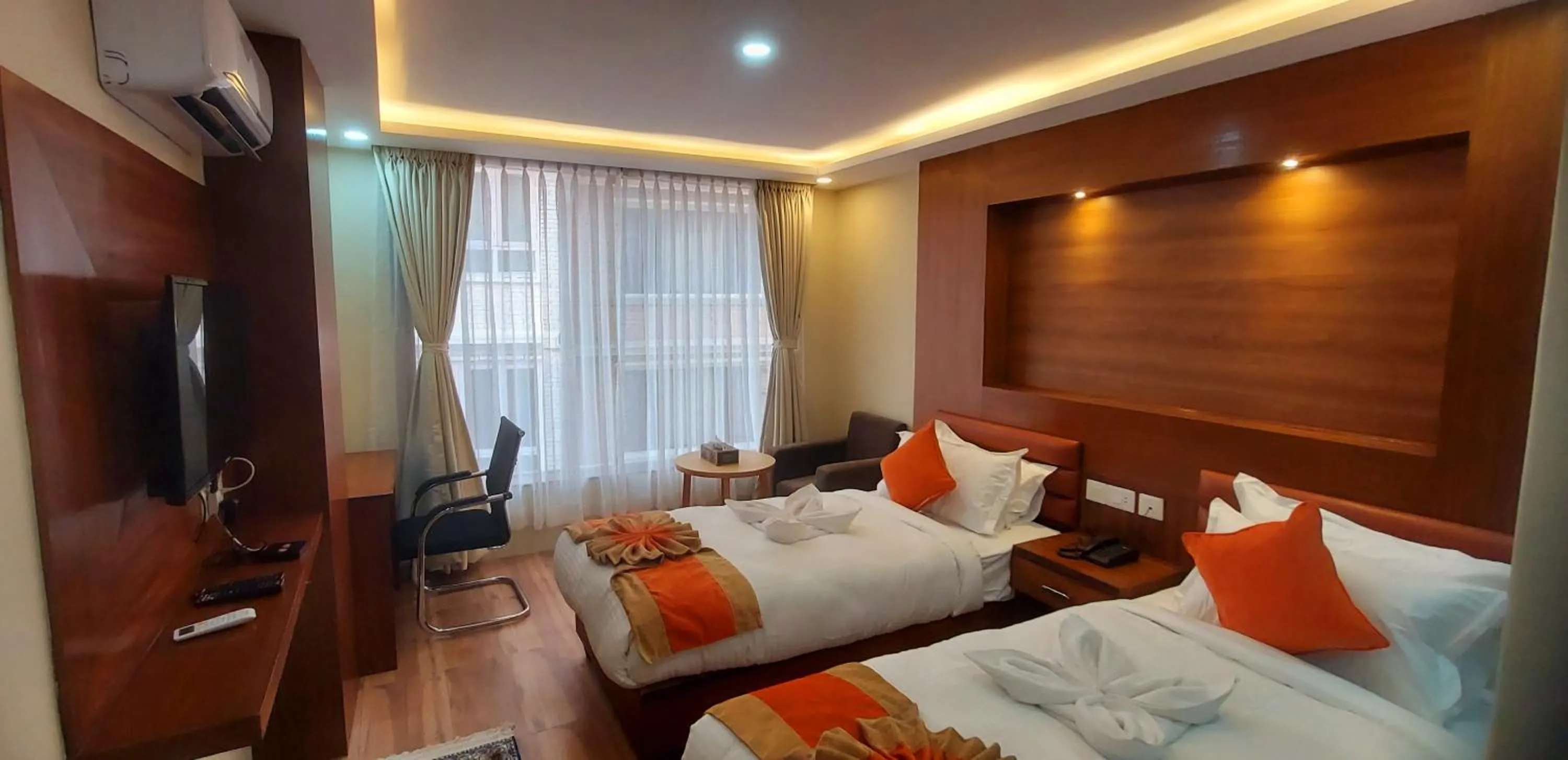 Bedroom, Bed in Hotel Yakroo Manang