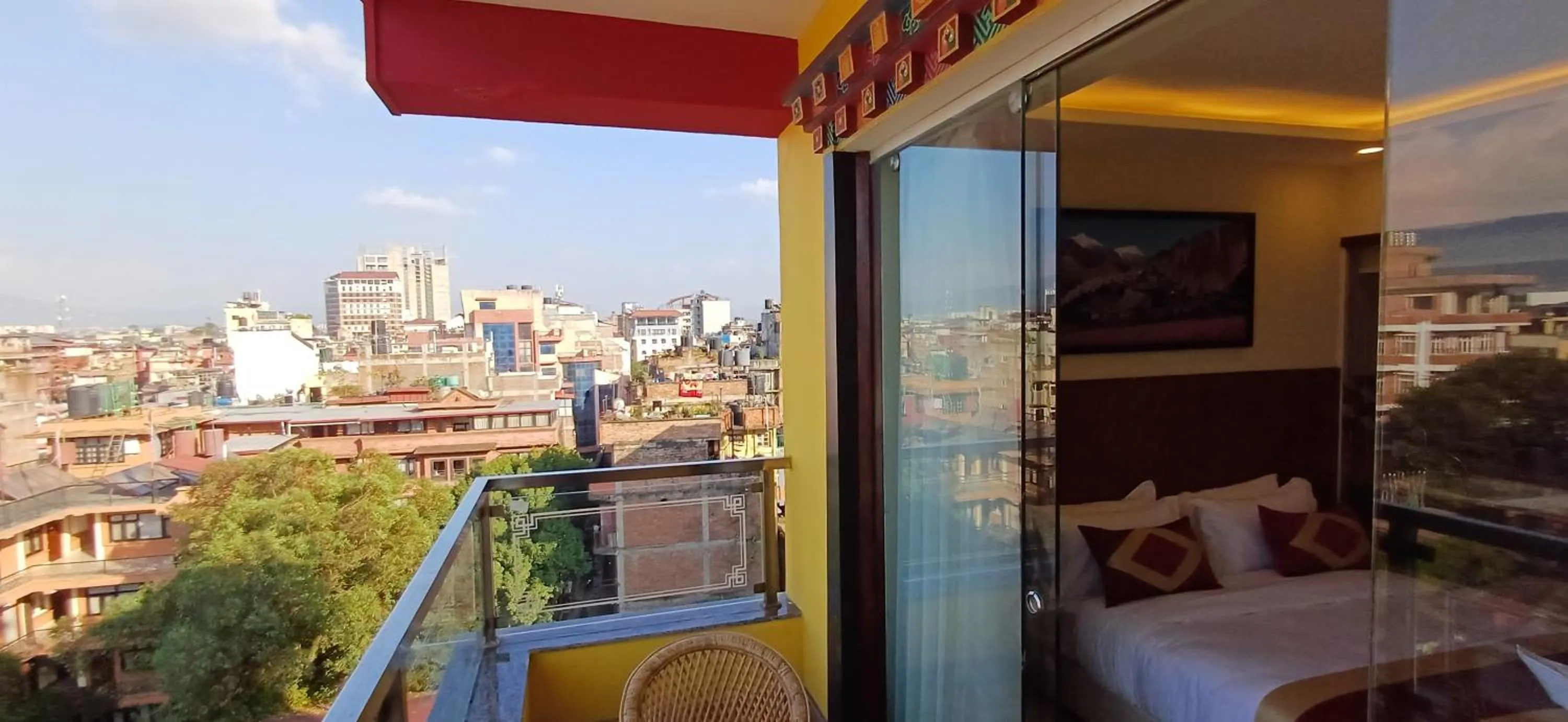 Day in Hotel Yakroo Manang