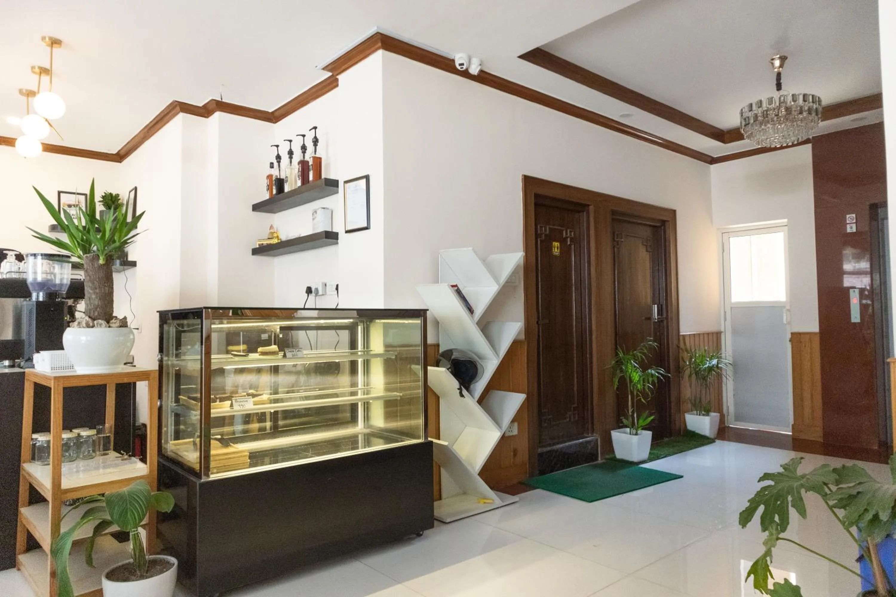 Restaurant/places to eat in Hotel Yakroo Manang