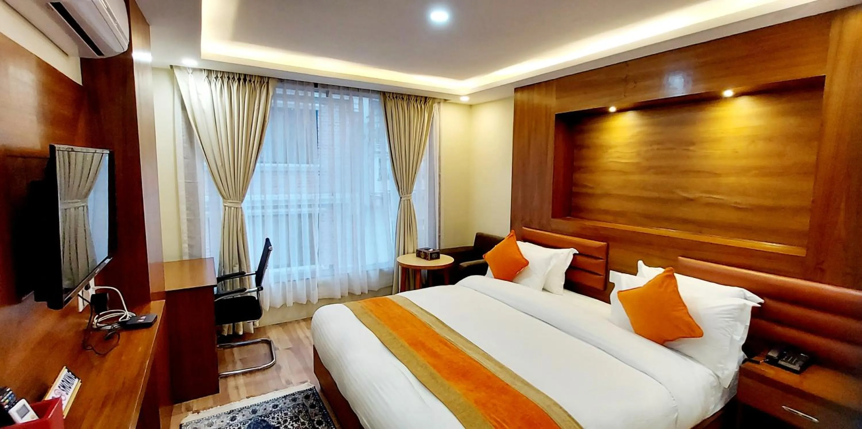 Bedroom, Bed in Hotel Yakroo Manang