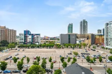 The Pastel I Closest Available Airbnb To Stampede