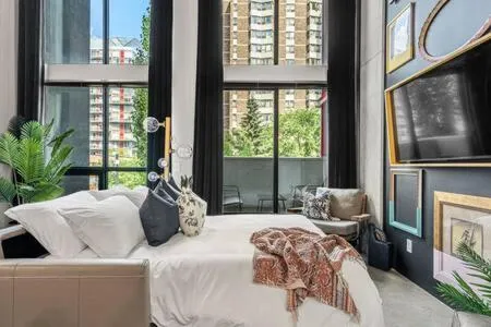 The Pastel I Closest Available Airbnb To Stampede