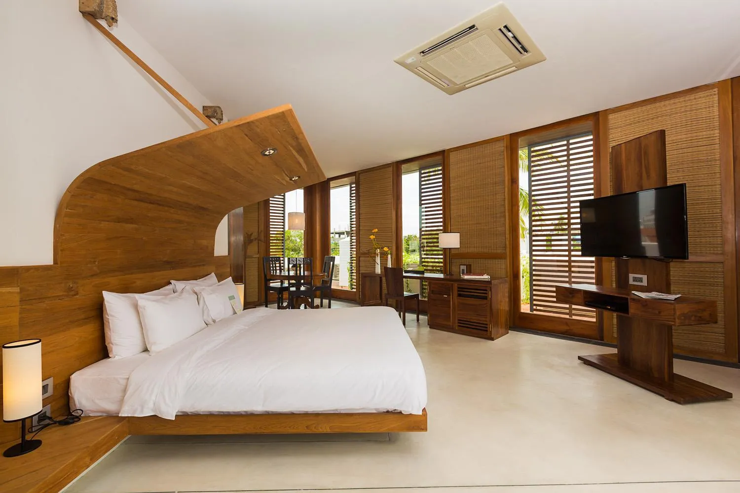 Photo of the whole room, Bed in La Villa