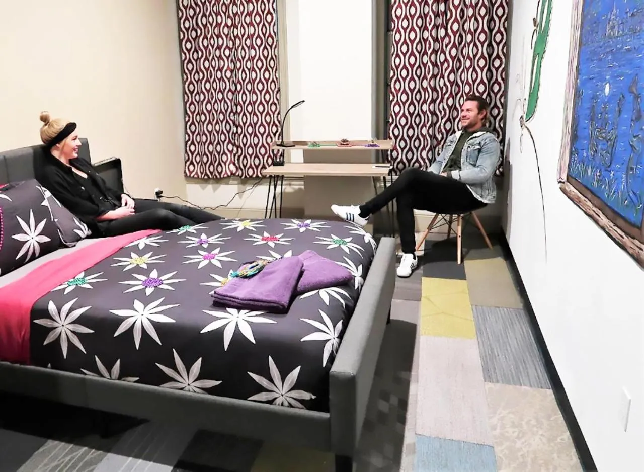 Bed in City House New Orleans Samesun