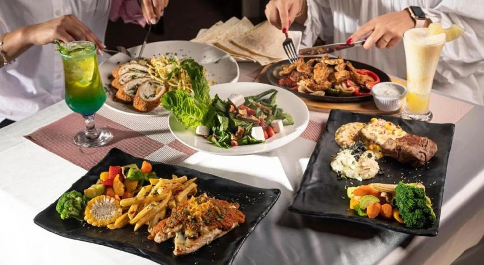 Food in Art Hotel Downtown