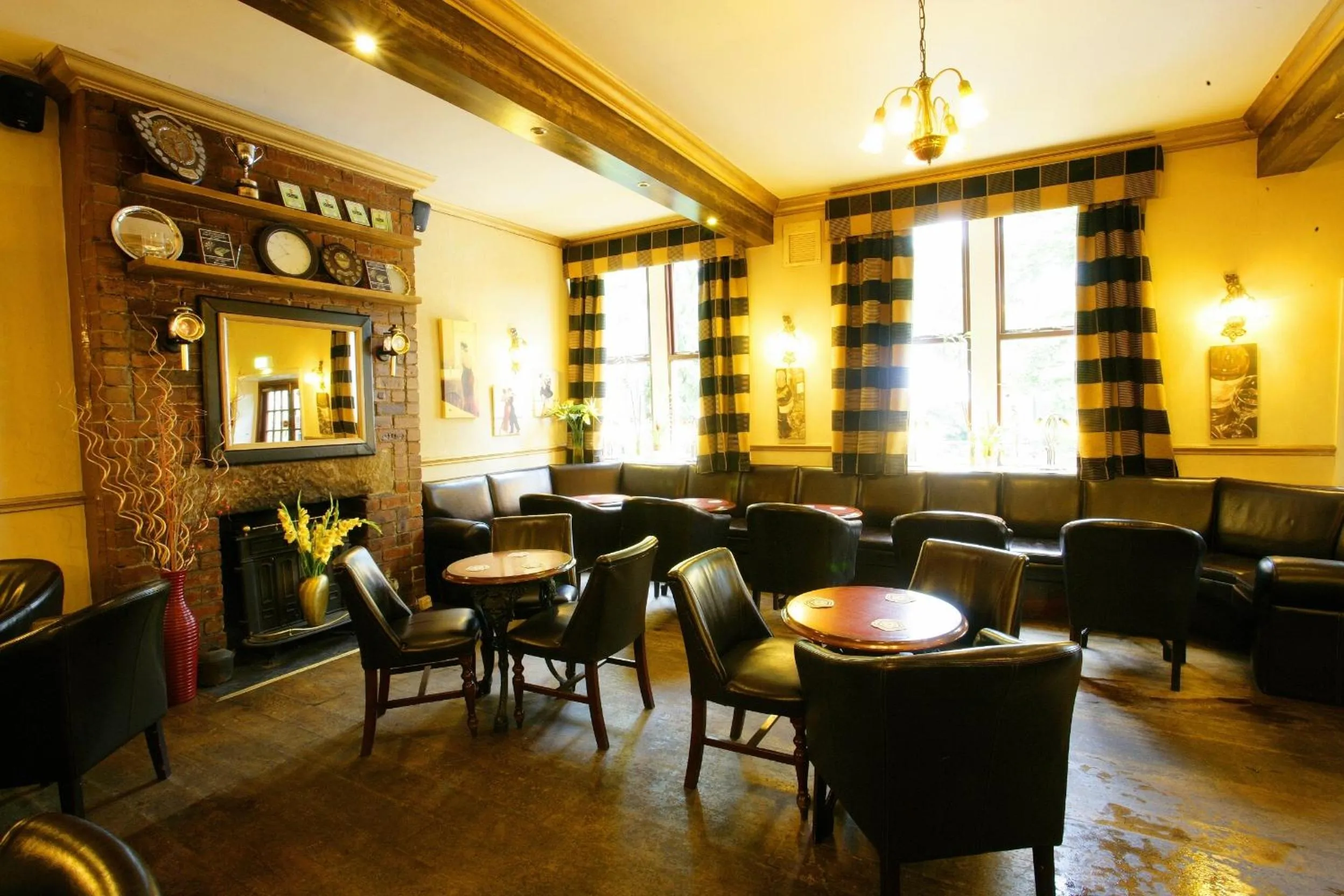 Lounge or bar in Ilkley Riverside Hotel
