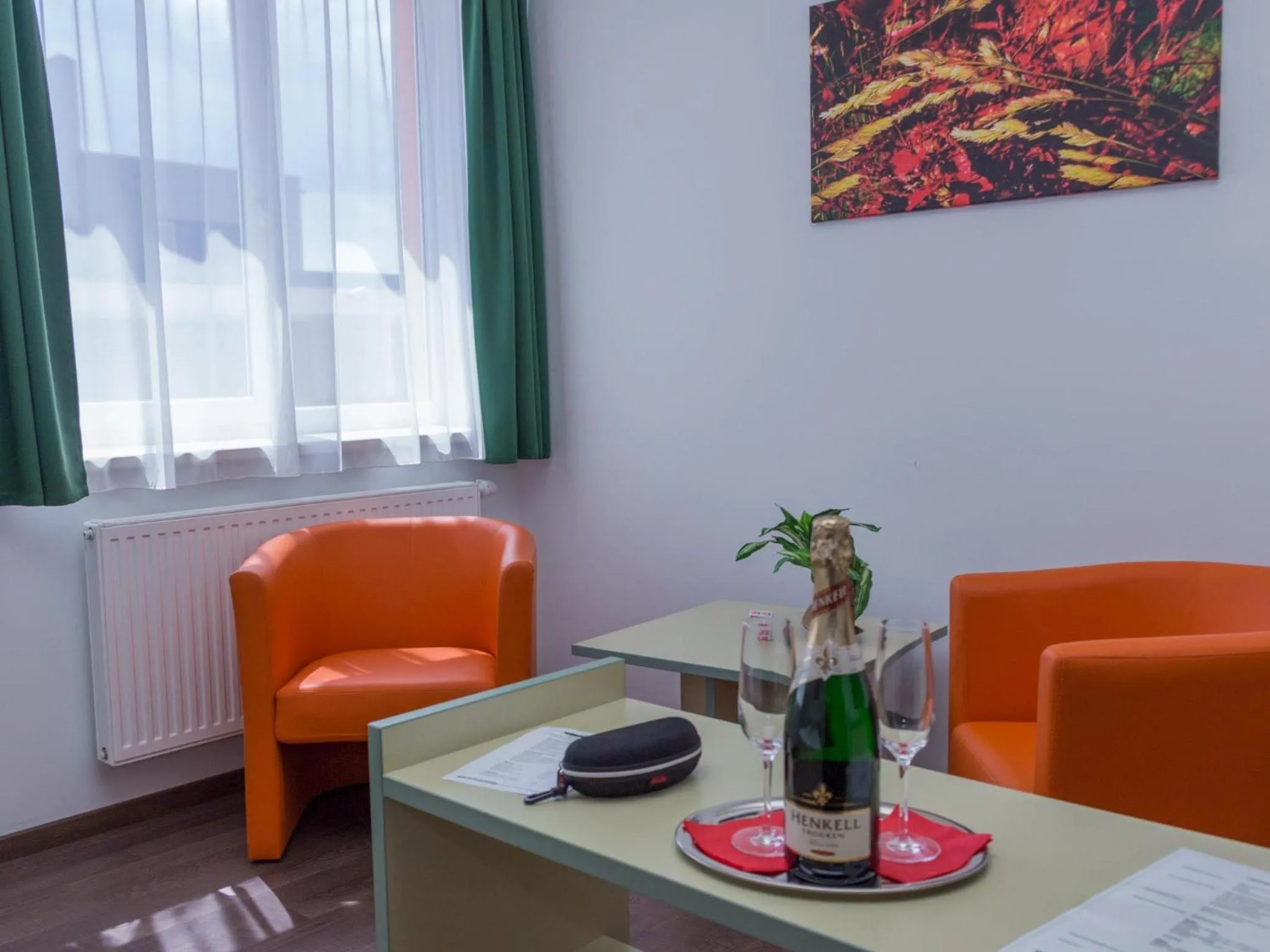 Seating area in WinRooms "hotel&apartments"