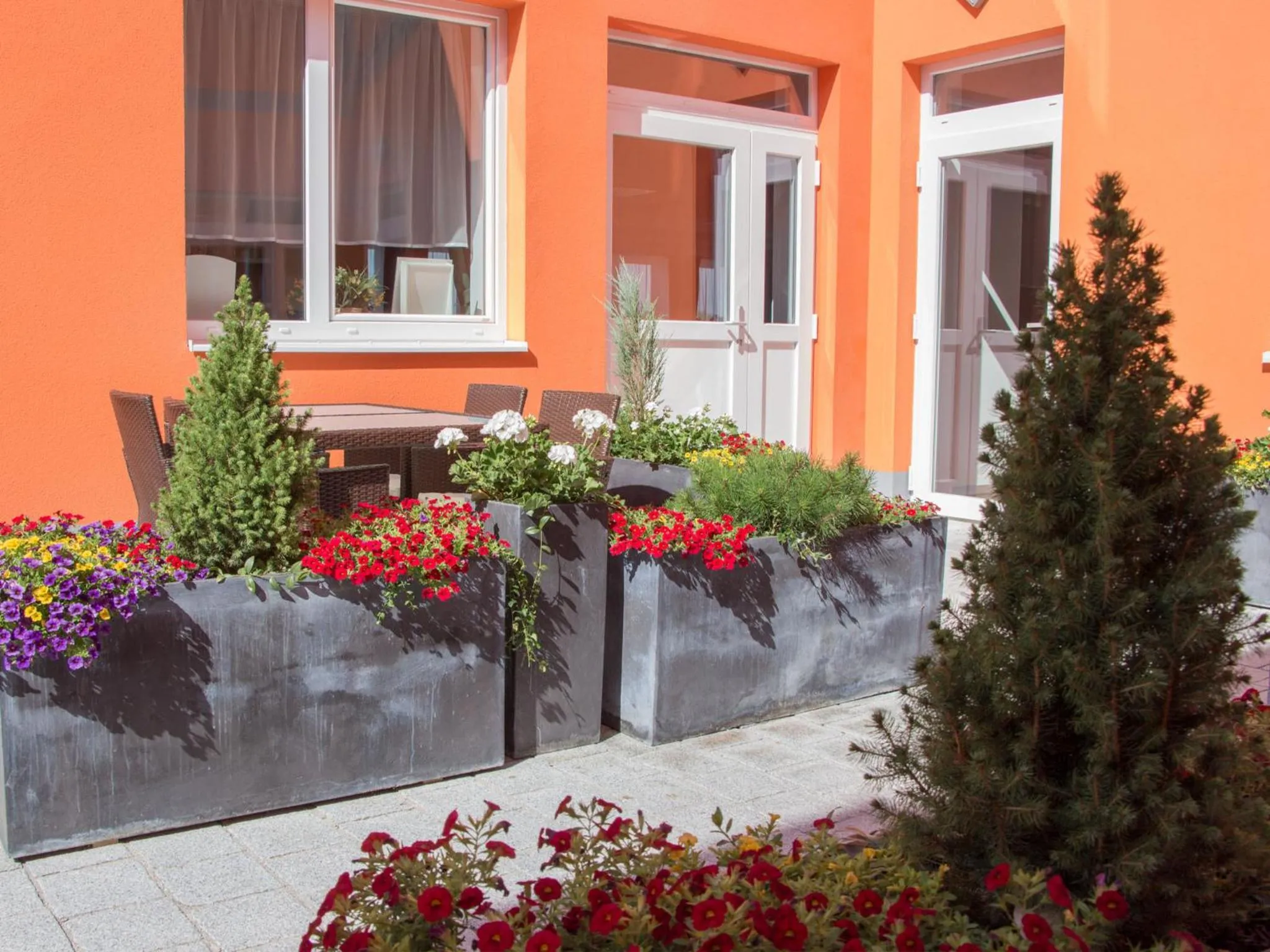 Patio in WinRooms "hotel&apartments"