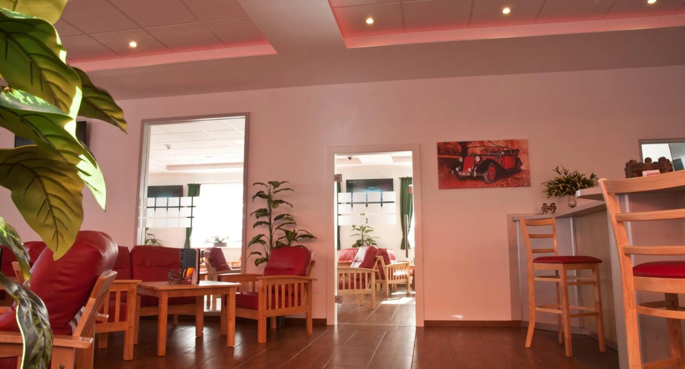 Lounge or bar in WinRooms "hotel&apartments"