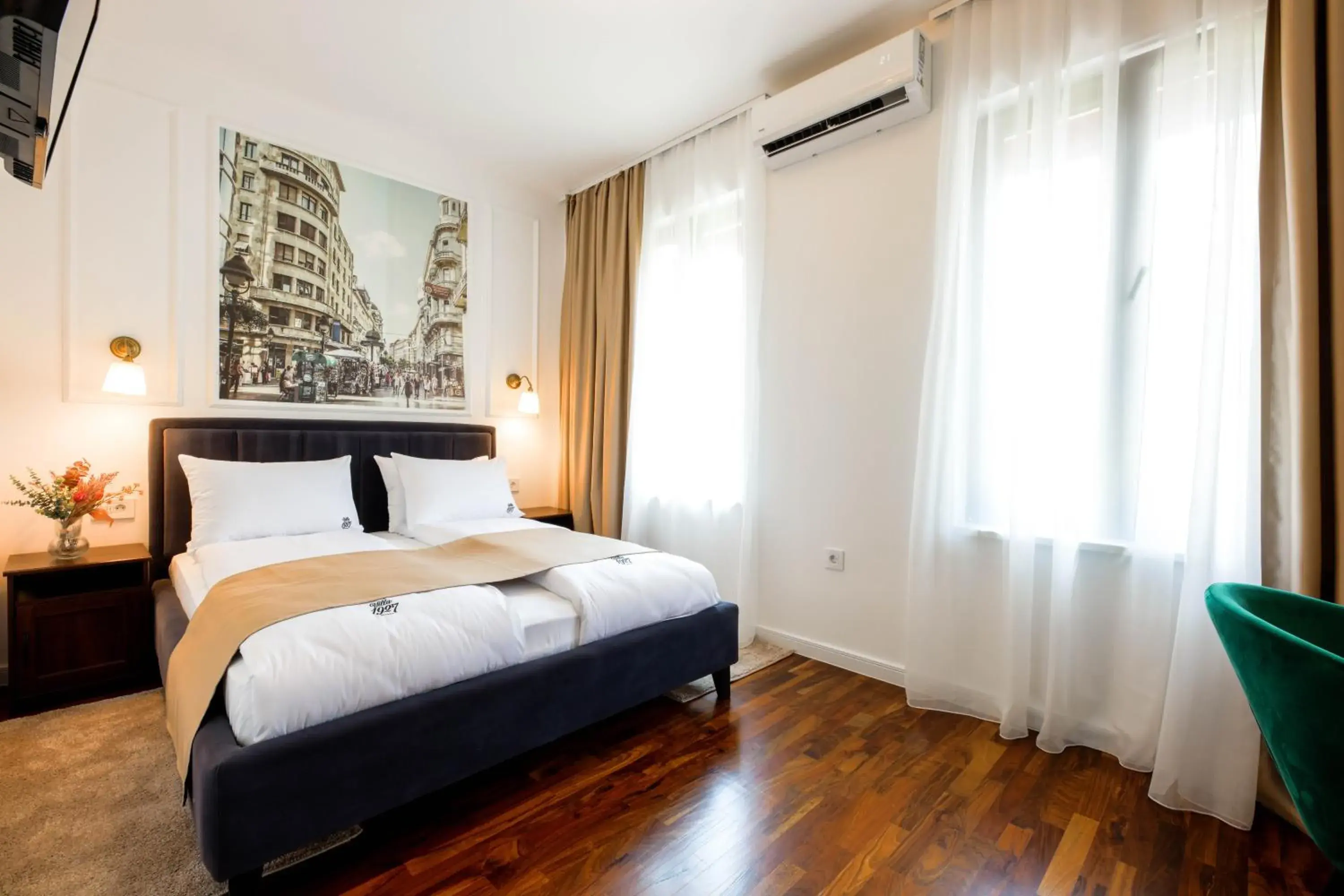 Double Room in Villa 1927 Double Room in Villa 1927