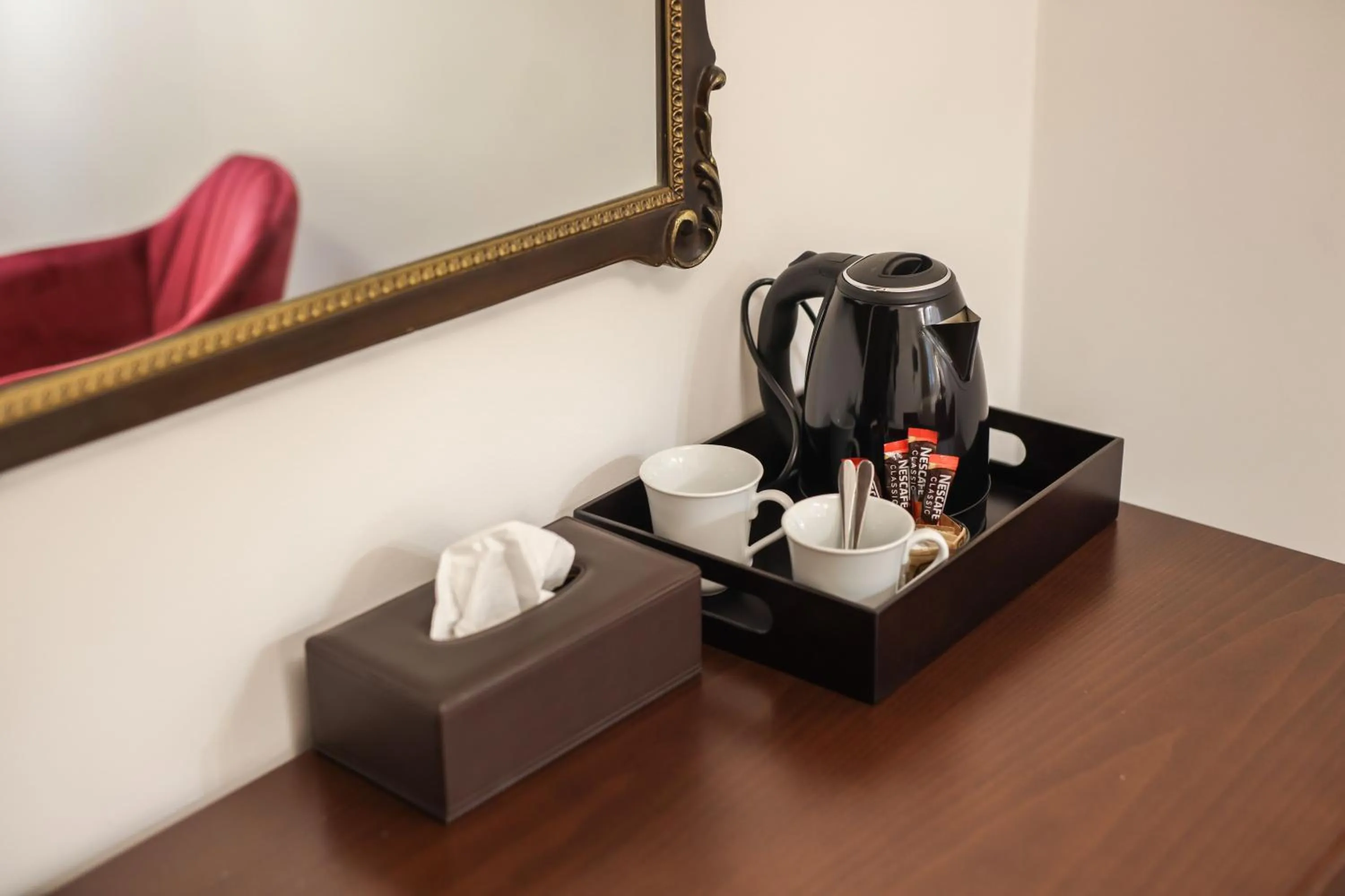 Coffee/tea facilities in Villa 1927