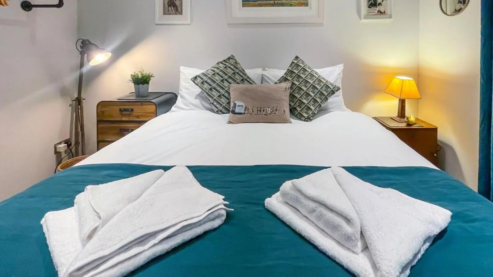 Bed in Walpole Bay 2 bed Stunning Garden Apt By Adliv