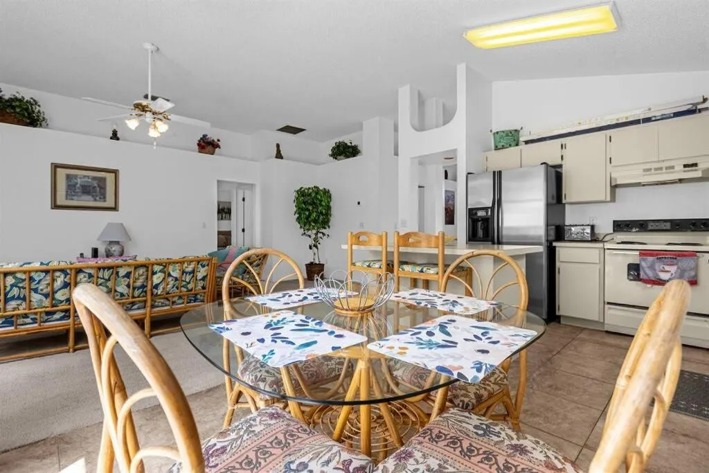 2974 Viscount Villa 3bed+ Pool&Spa