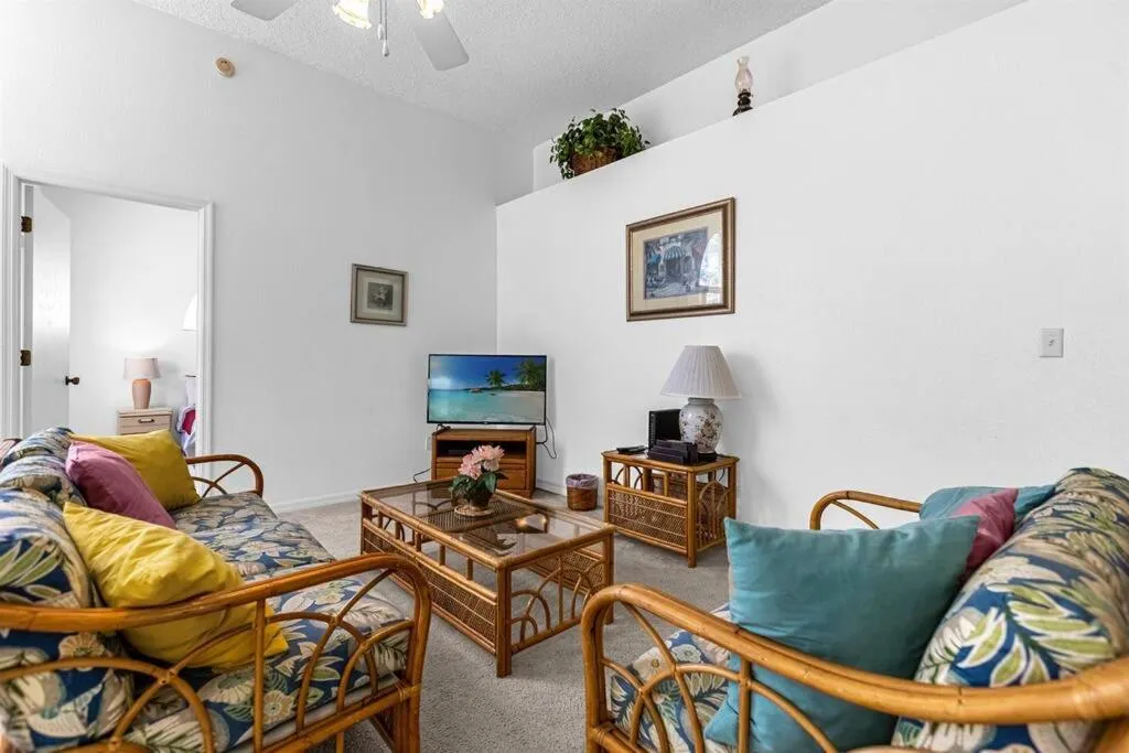 2974 Viscount Villa 3bed+ Pool&Spa