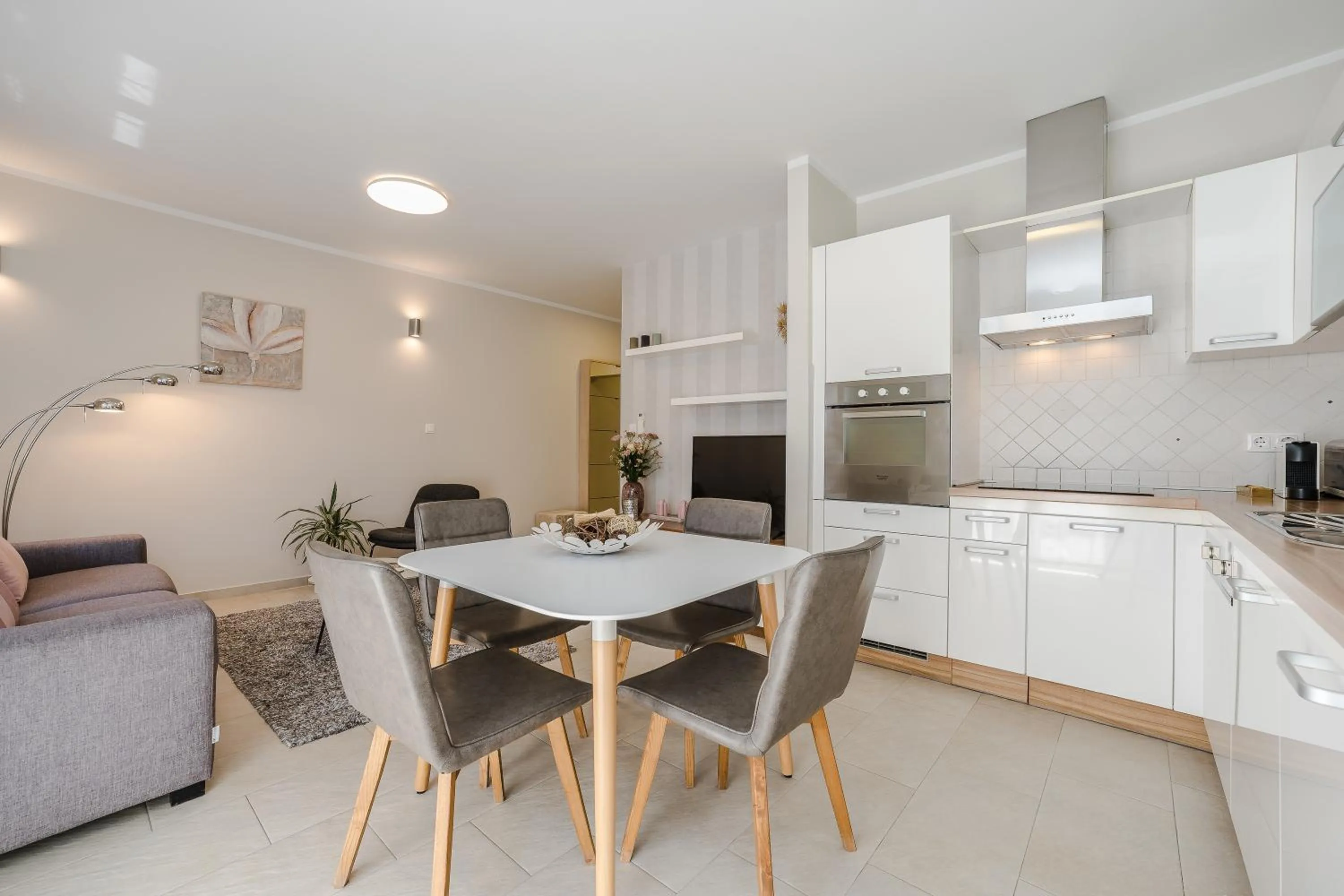 Dining area in Villa Karla