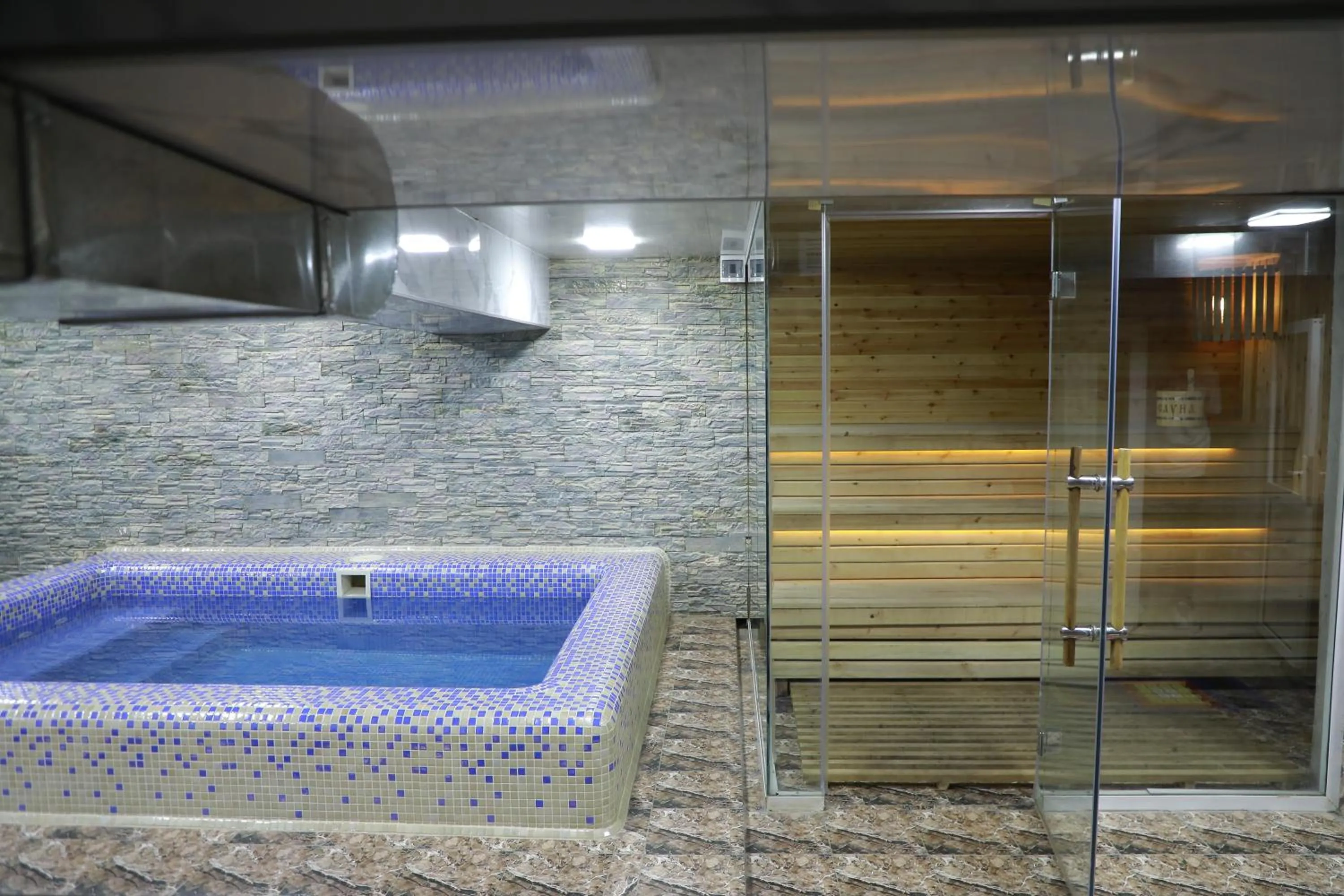 Swimming pool in Sharq hotel