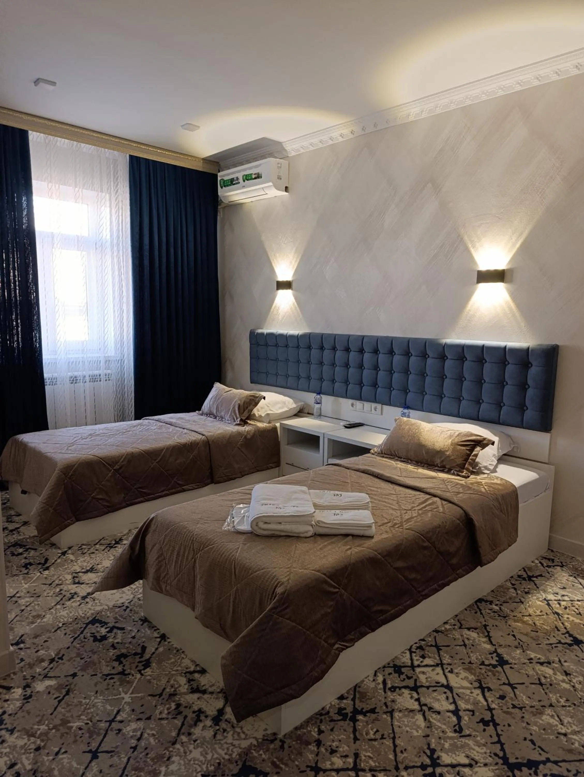 Photo of the whole room in Sharq hotel