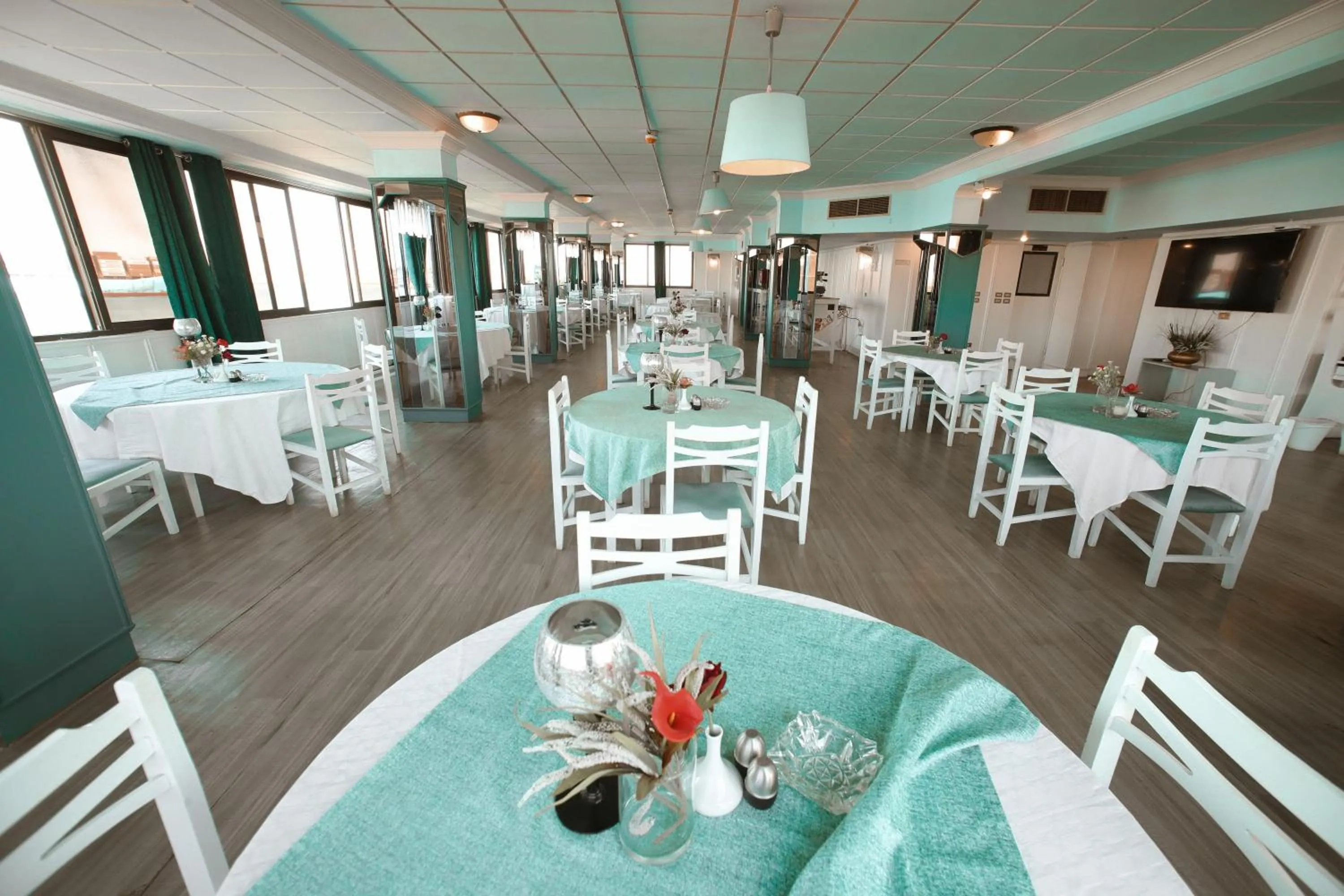 RED SEA HOTEL - فندق ريد سى