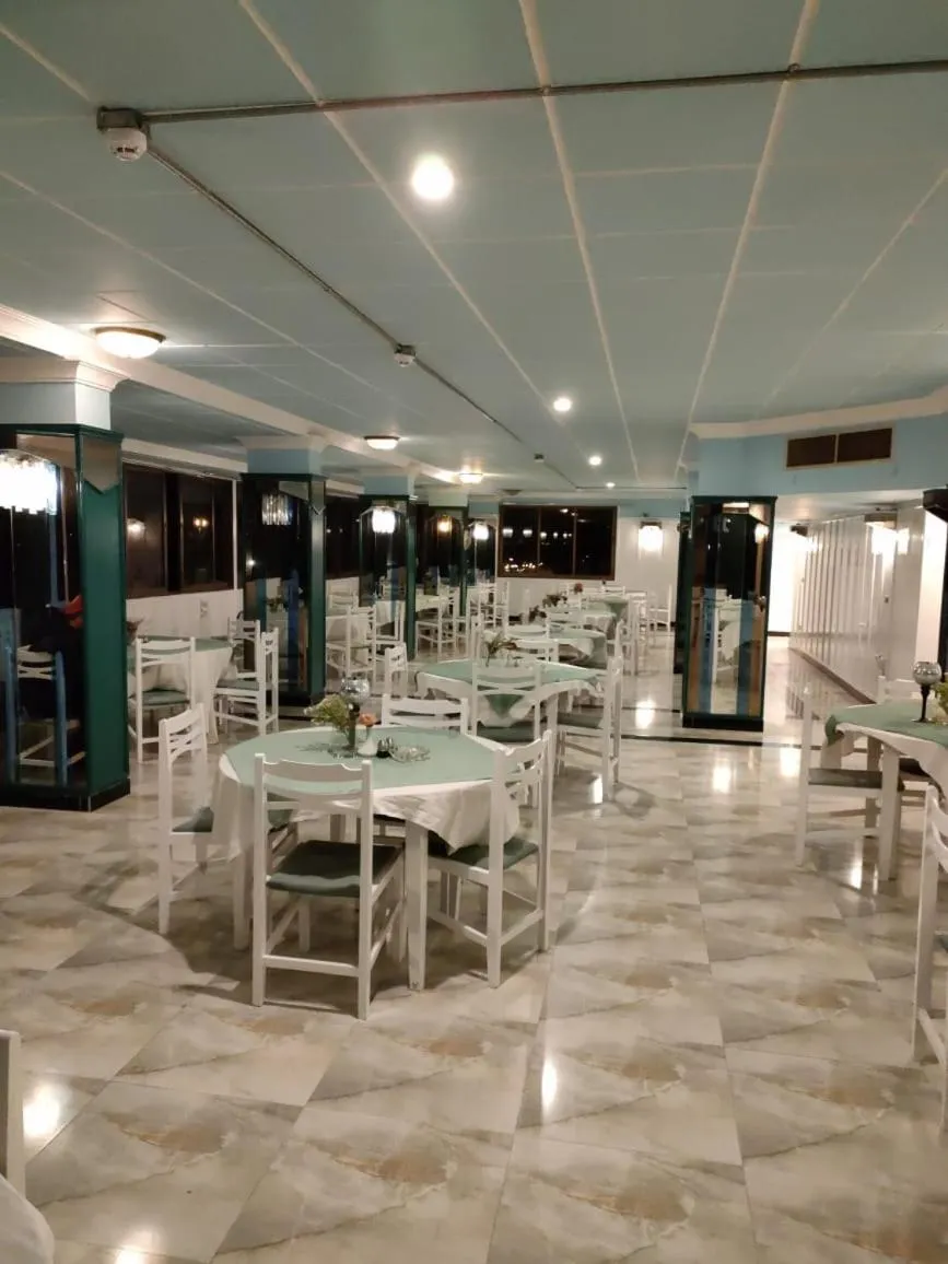 RED SEA HOTEL - فندق ريد سى