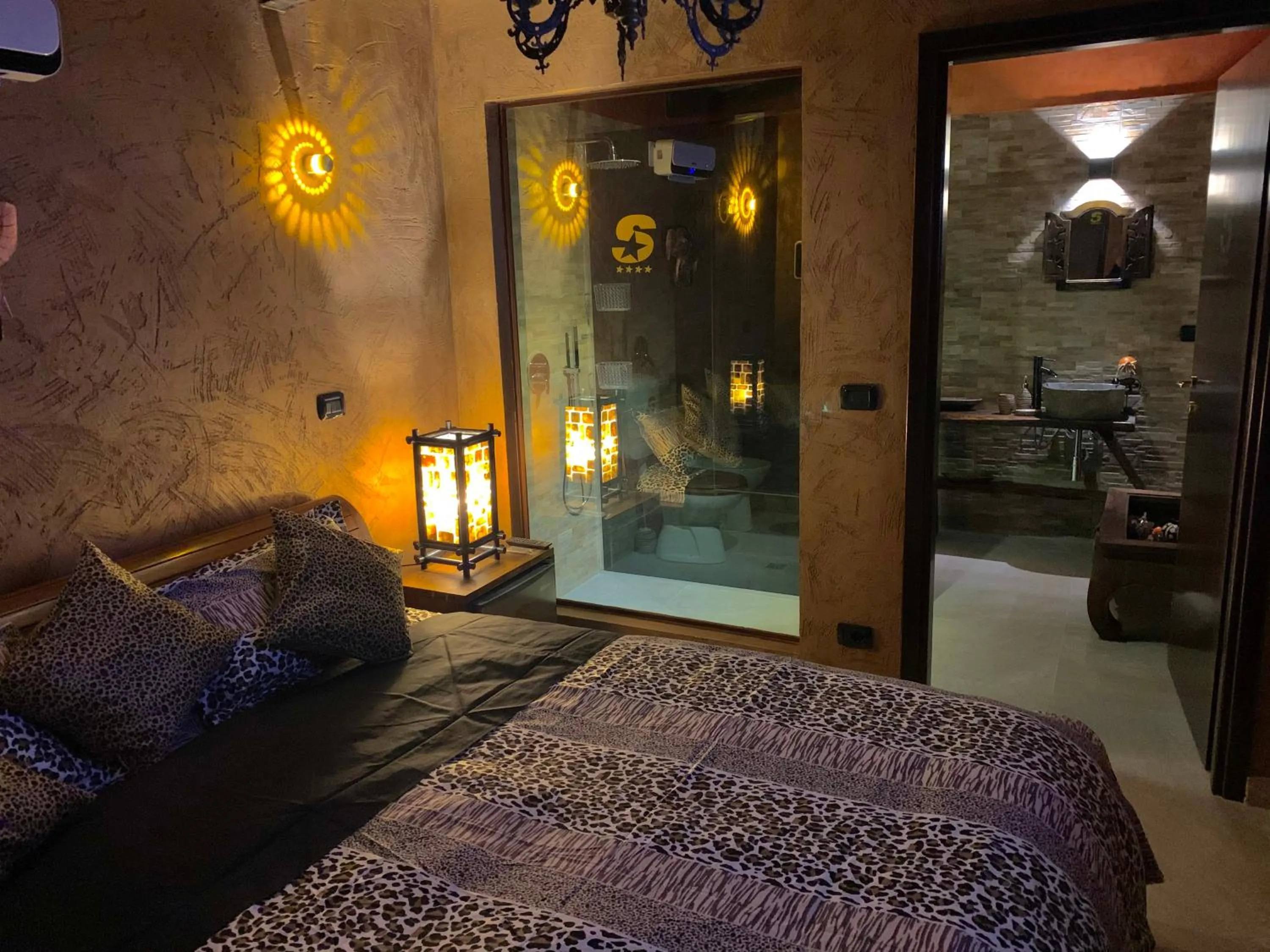 Bed in Hotel Motel Residence S