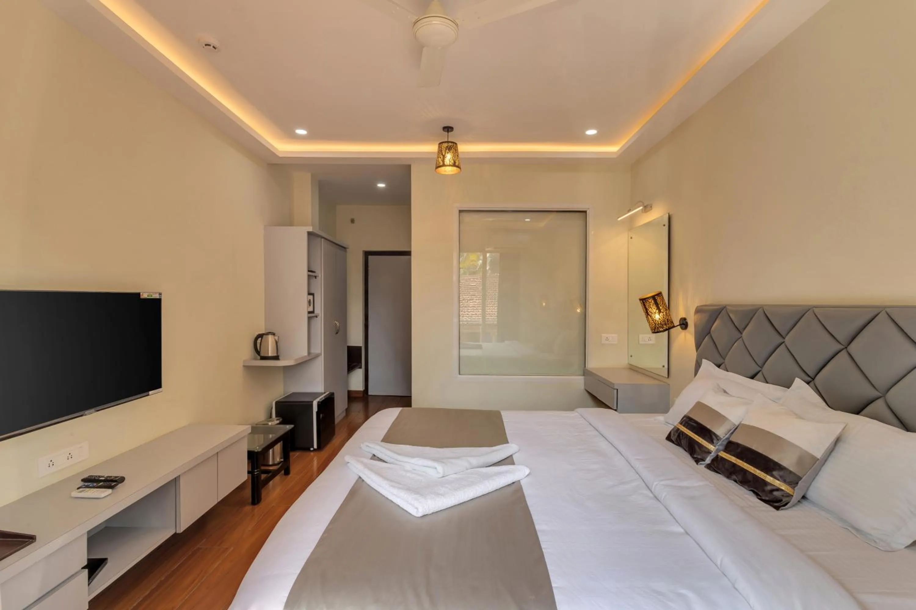 Photo of the whole room in La baga Beach Hotel