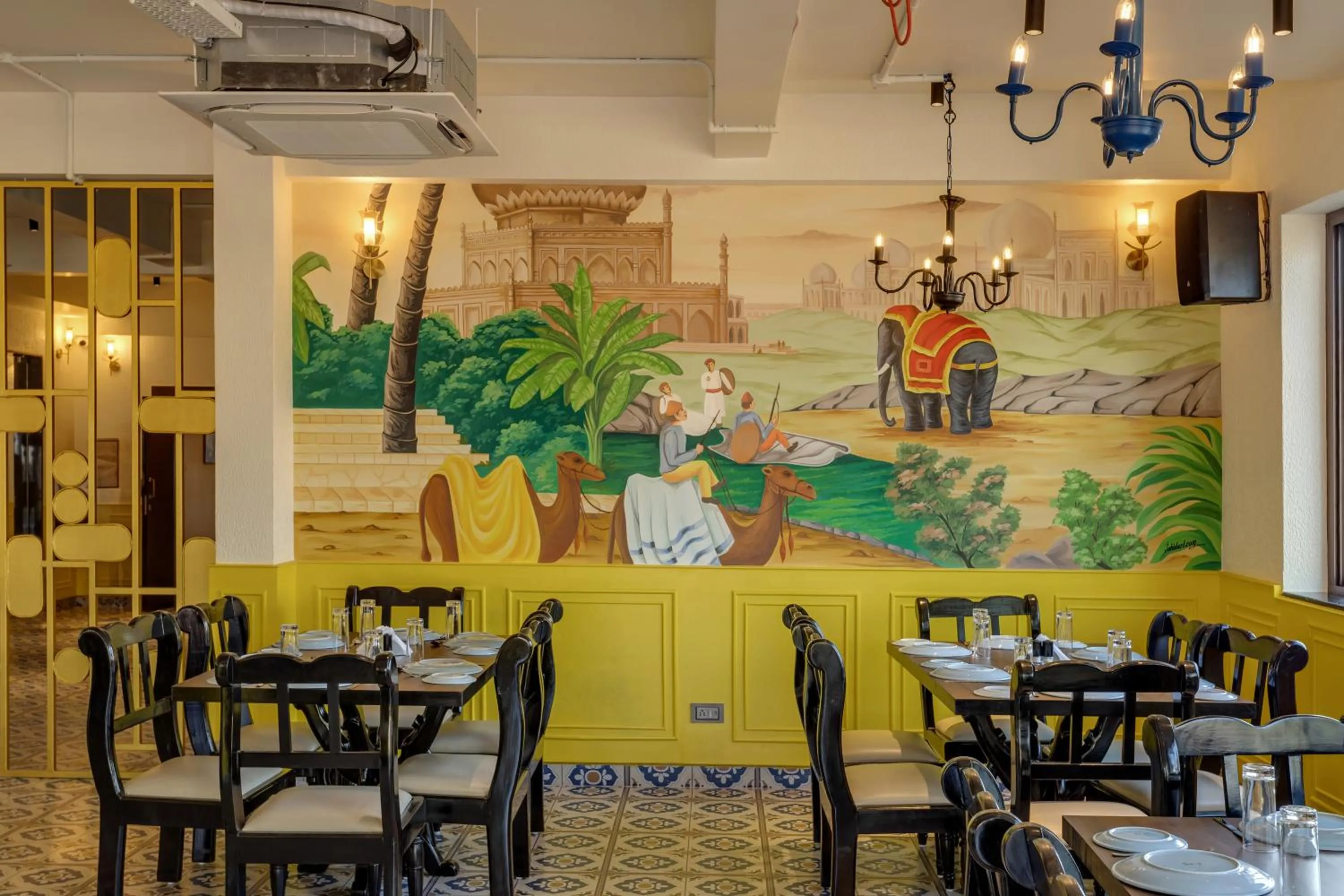 Restaurant/places to eat in La baga Beach Hotel