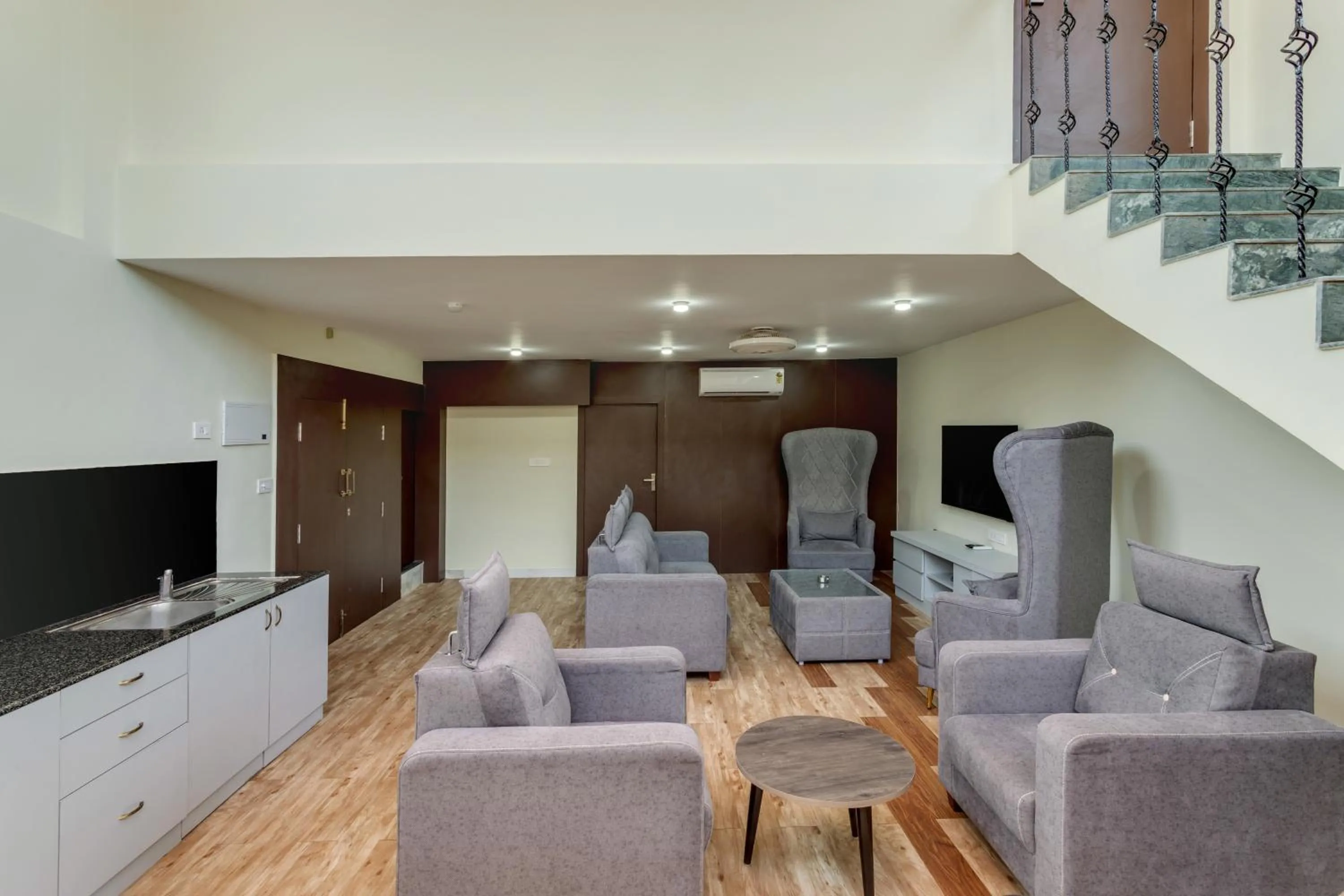 Living room in La baga Beach Hotel