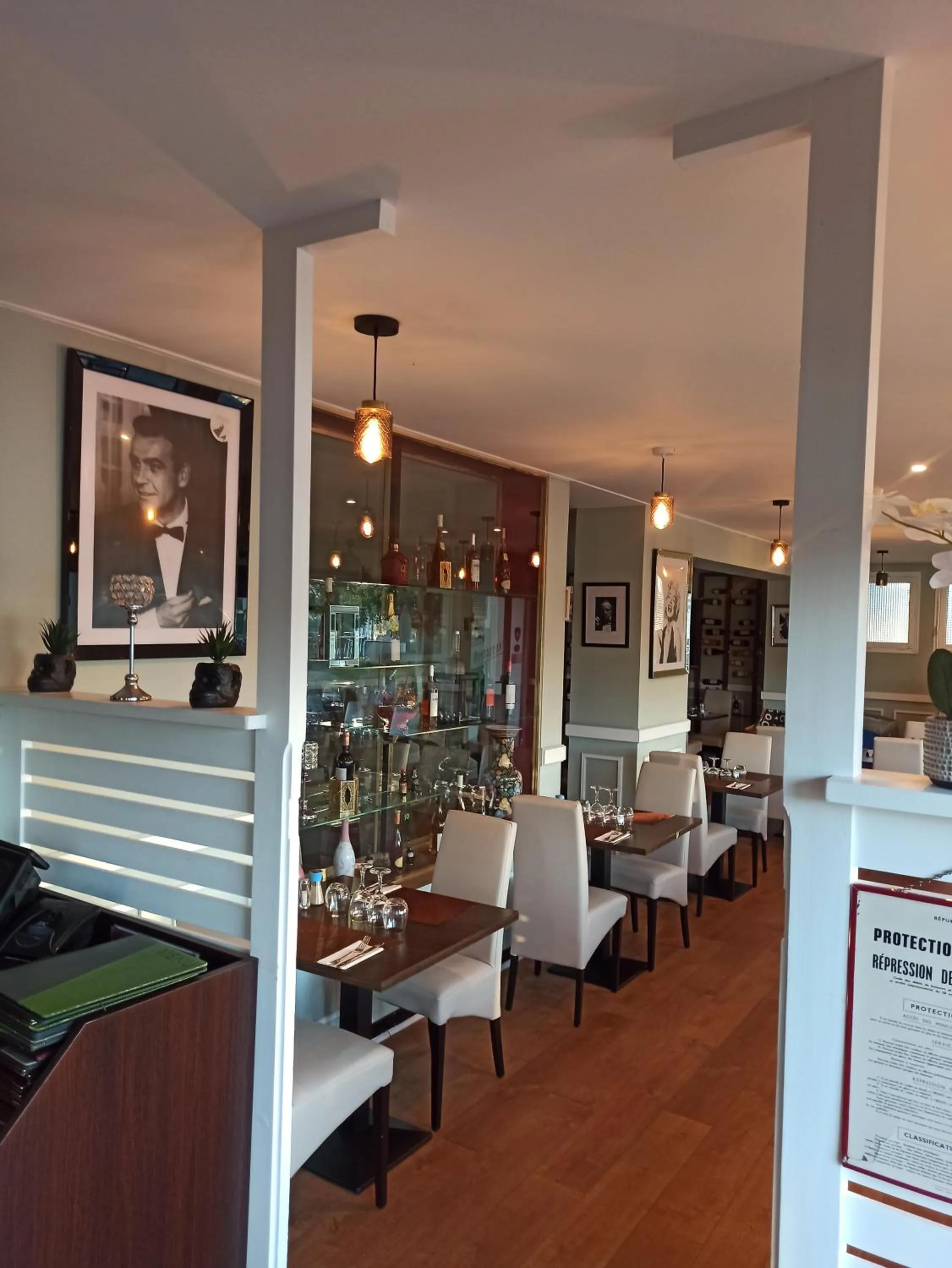 Restaurant/places to eat in Auberge du pont canal