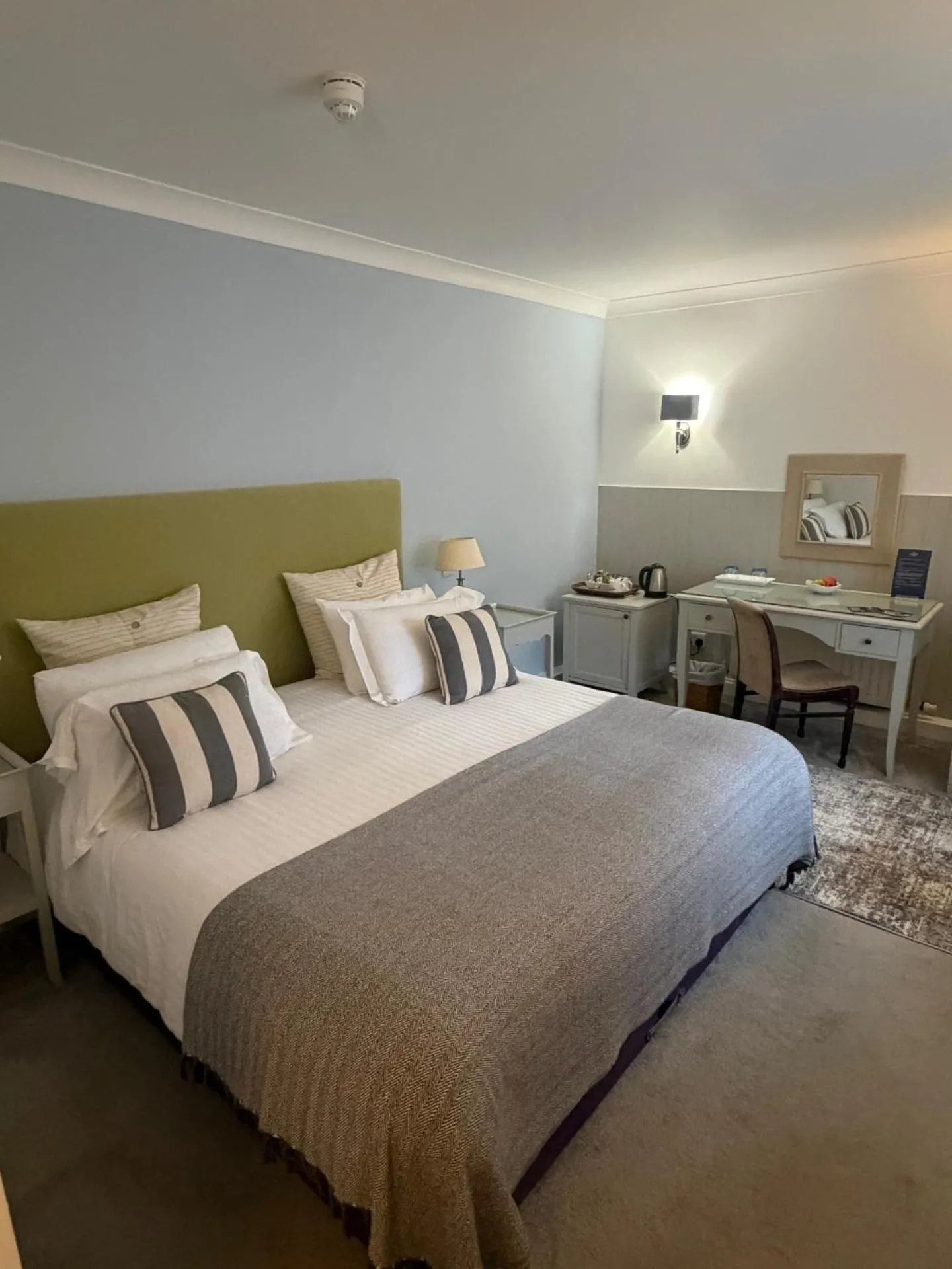 Living room, Bed in Lugger Hotel ‘A Bespoke Hotel’