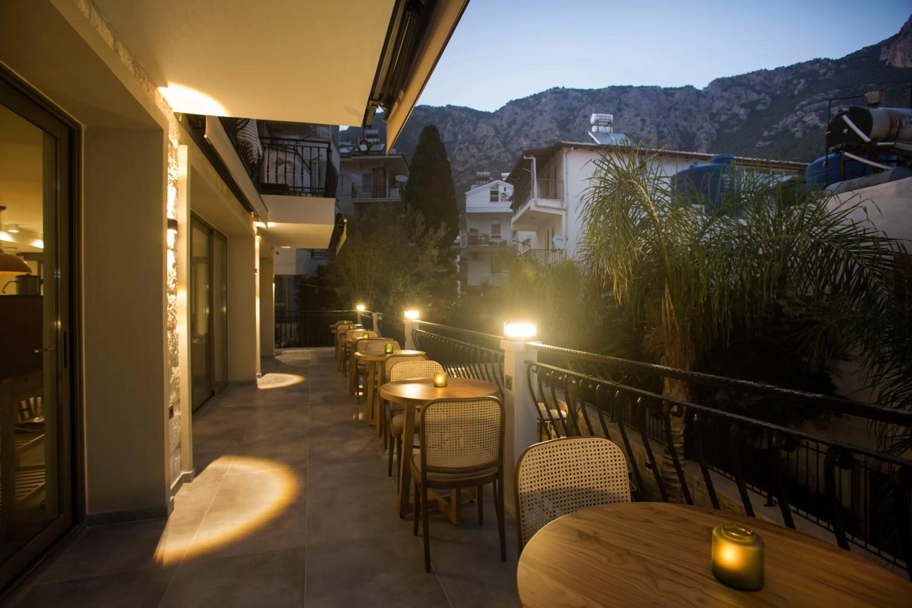 Breakfast in Pastel Rooms