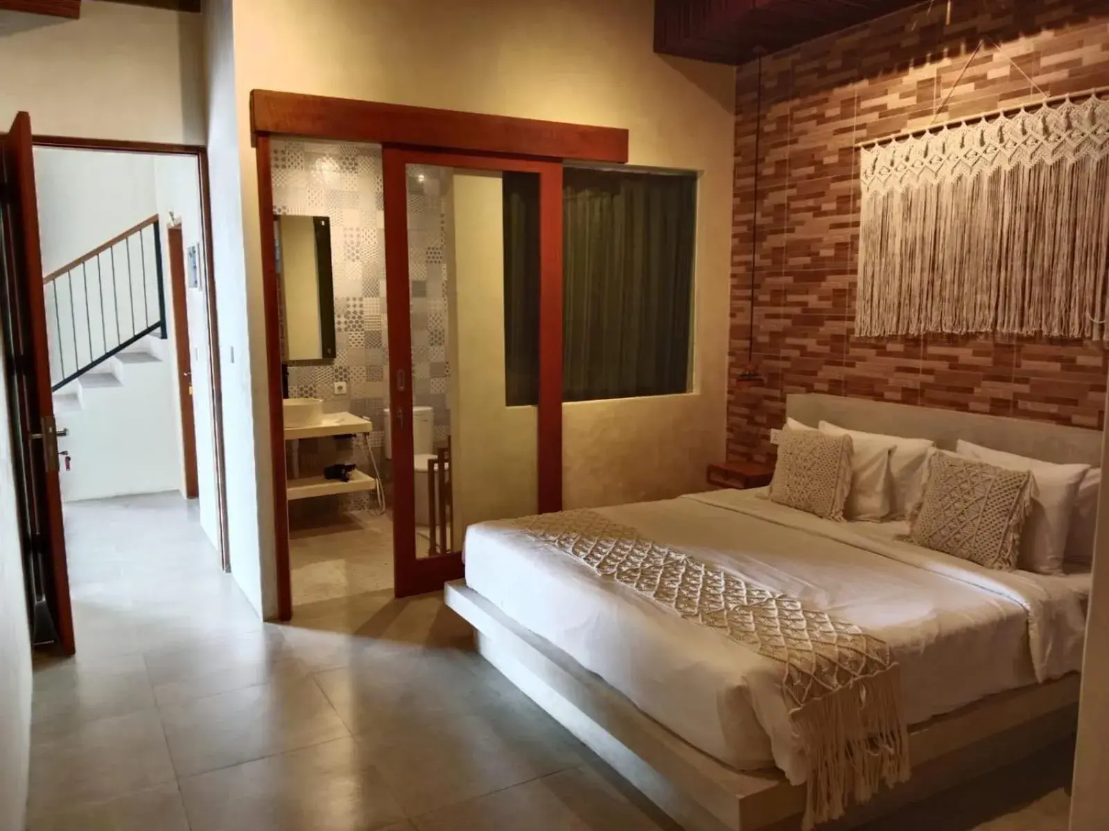 Double Room in FULLMOON CANGGU Nelayan Double Room in FULLMOON CANGGU Nelayan