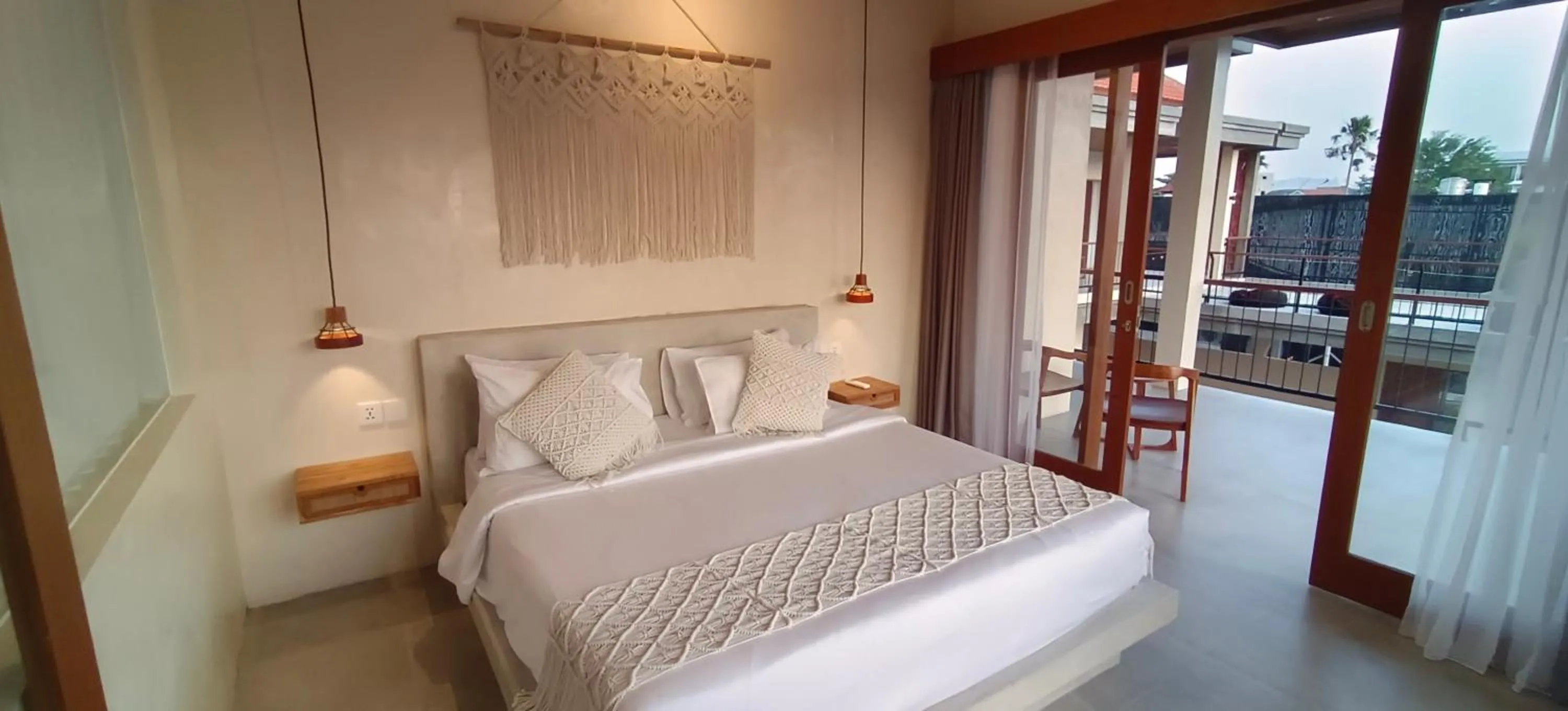 Bed in FULLMOON CANGGU Nelayan