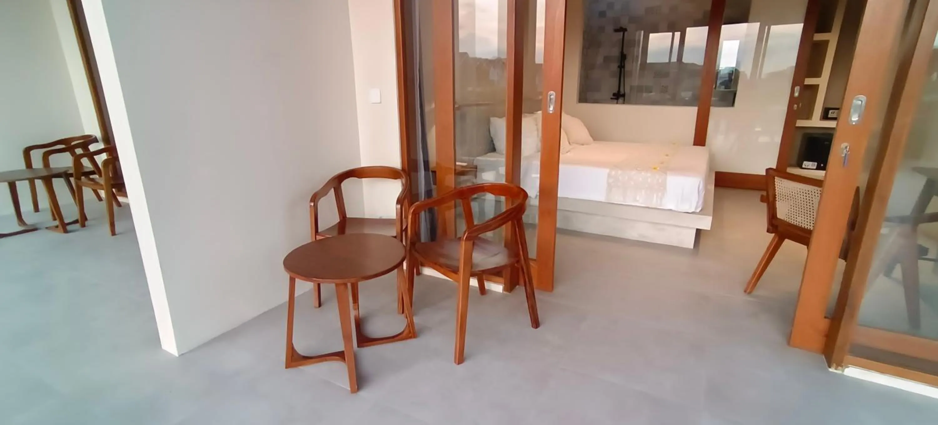 Balcony/Terrace, Bed in FULLMOON CANGGU Nelayan