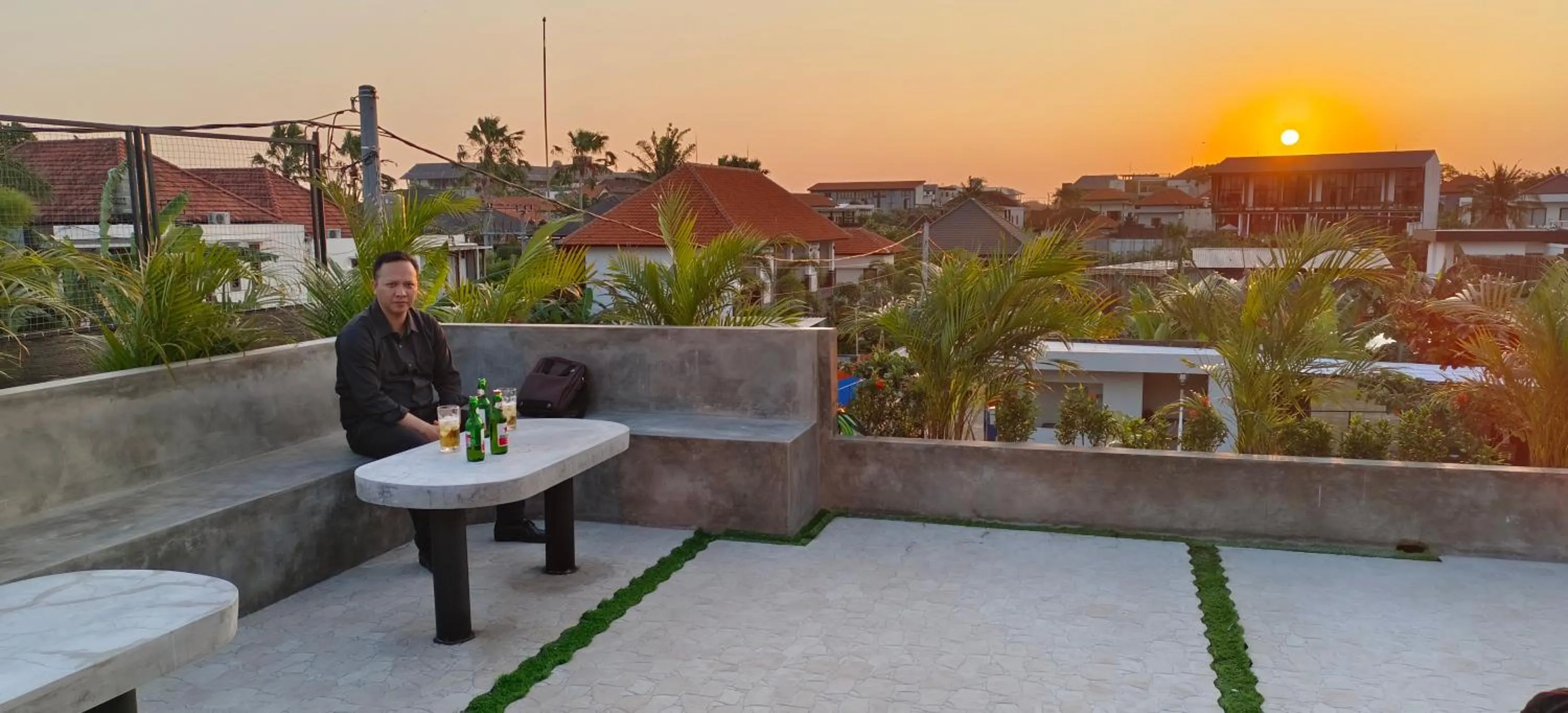 FULLMOON CANGGU Nelayan