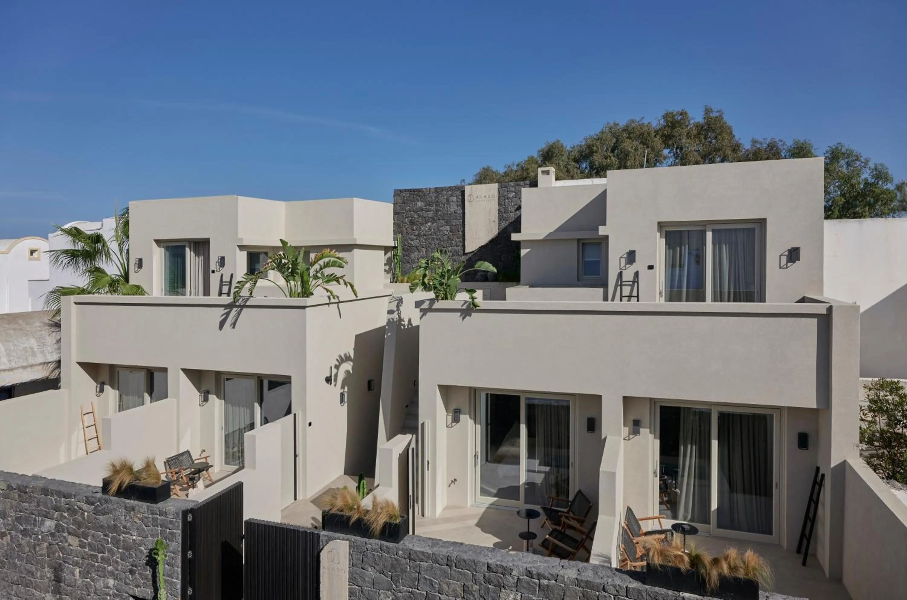 Property building in Alaso Design Suites