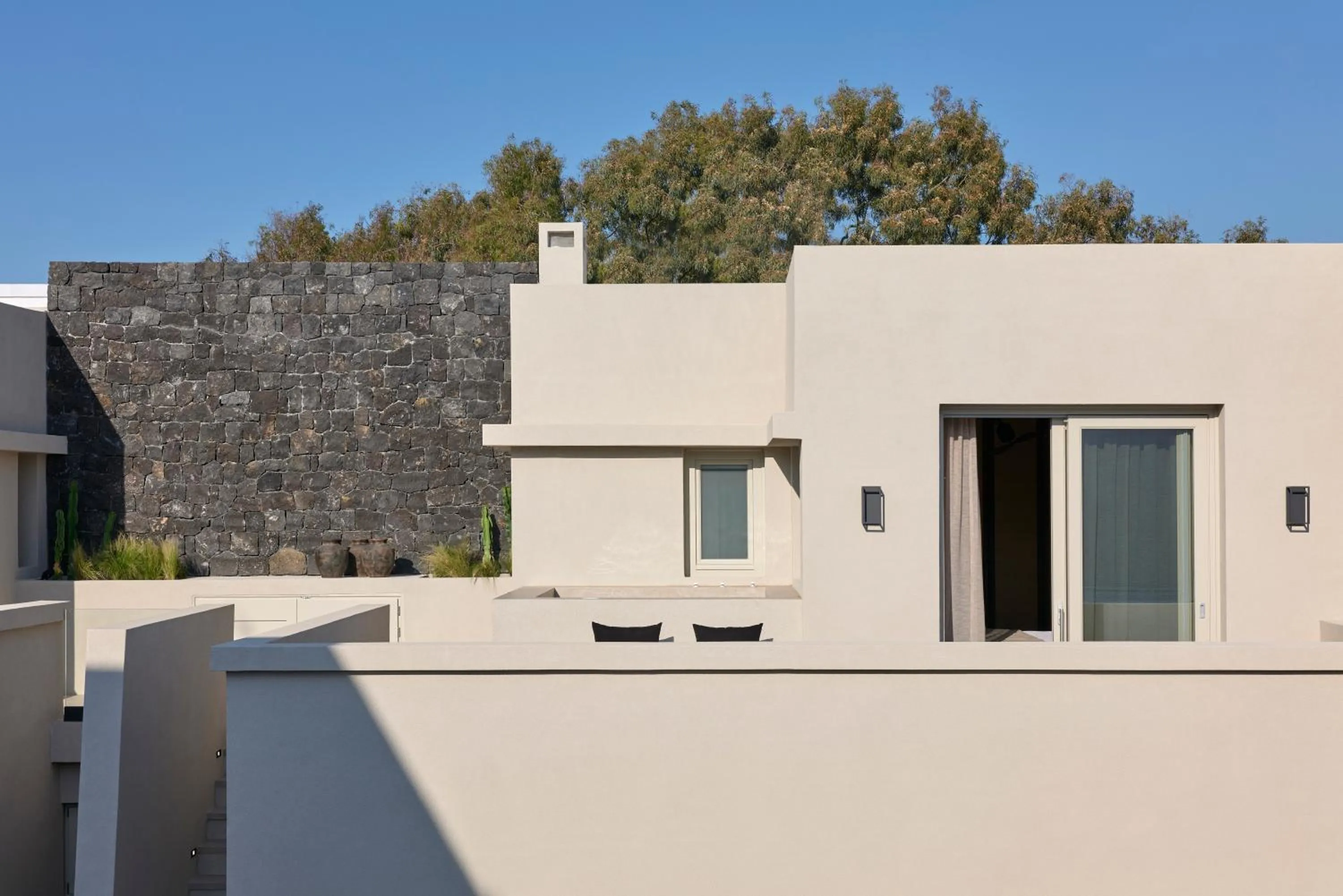 Property building in Alaso Design Suites