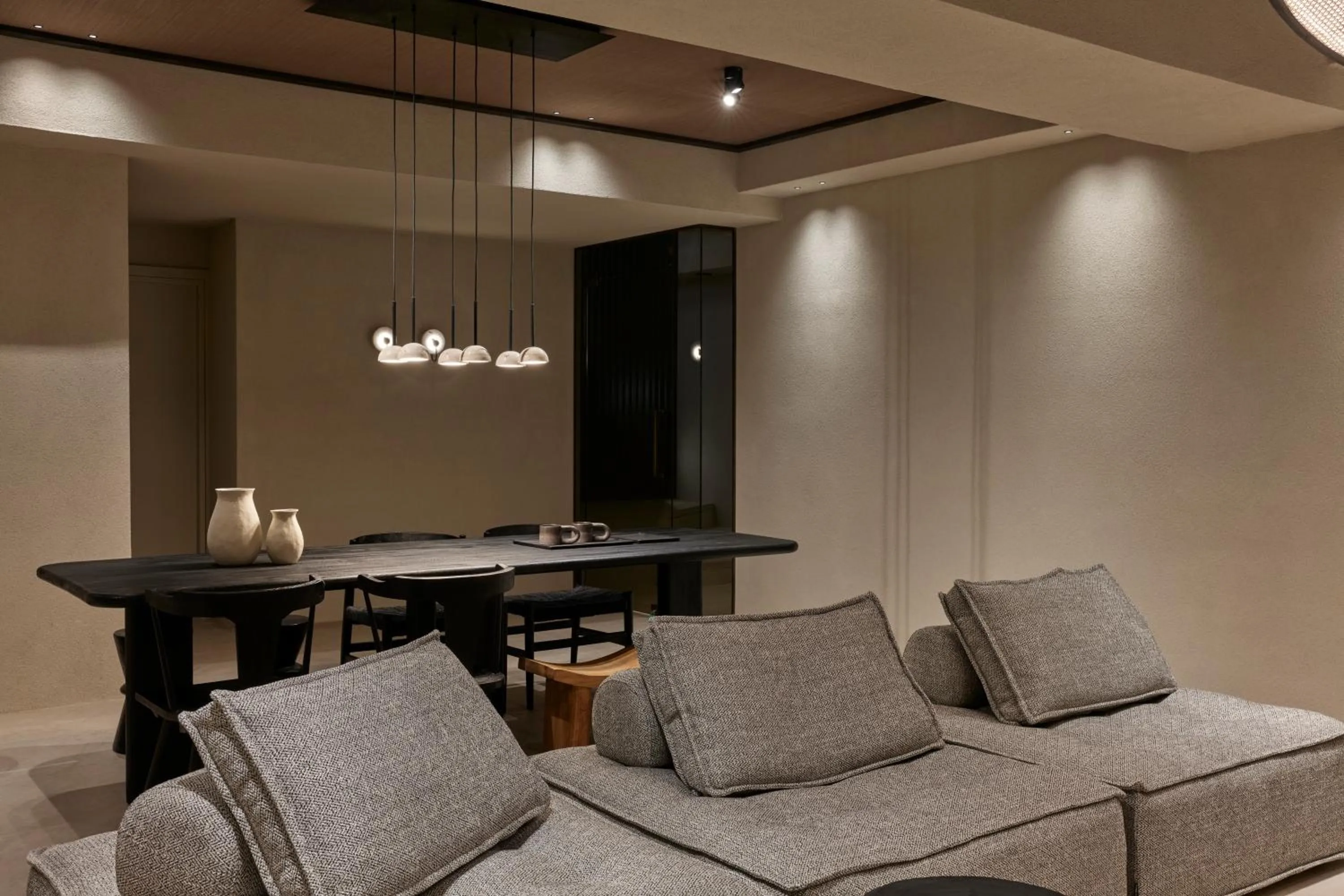 Communal lounge/ TV room in Alaso Design Suites