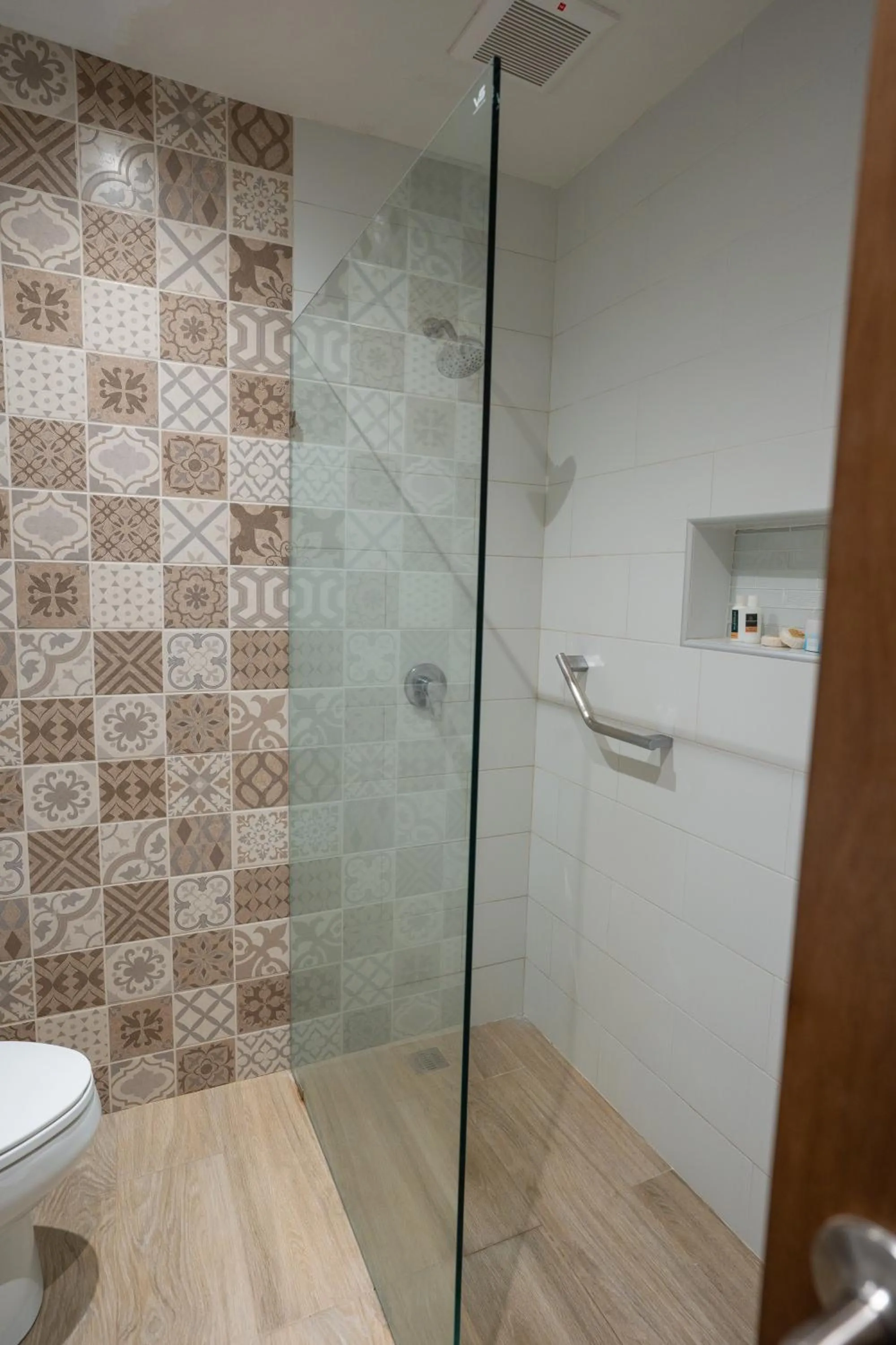 Shower in Hotel Pinar Dorado By Hotel Gran Jimenoa
