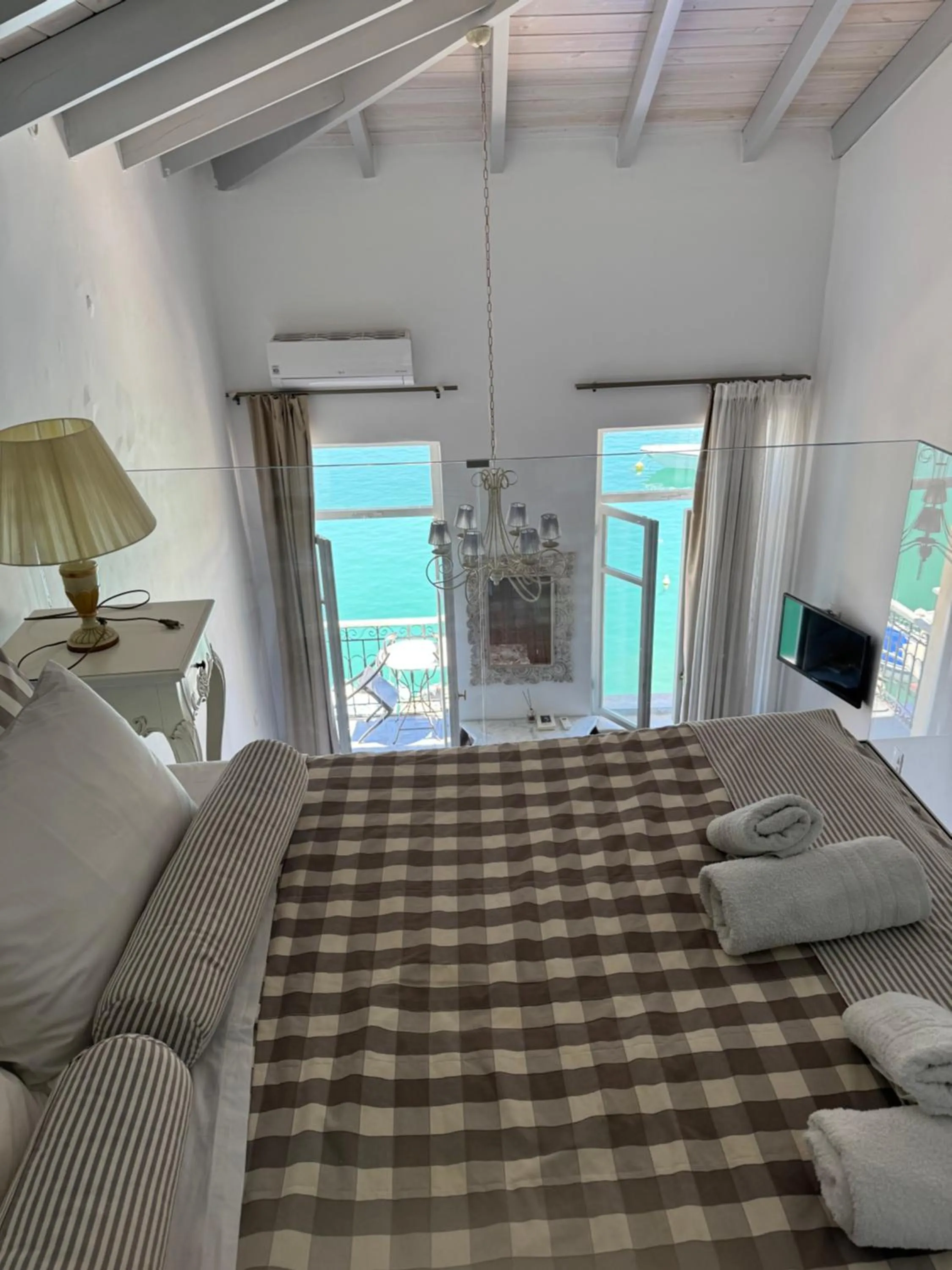 Bed in Porto Enetiko Suites