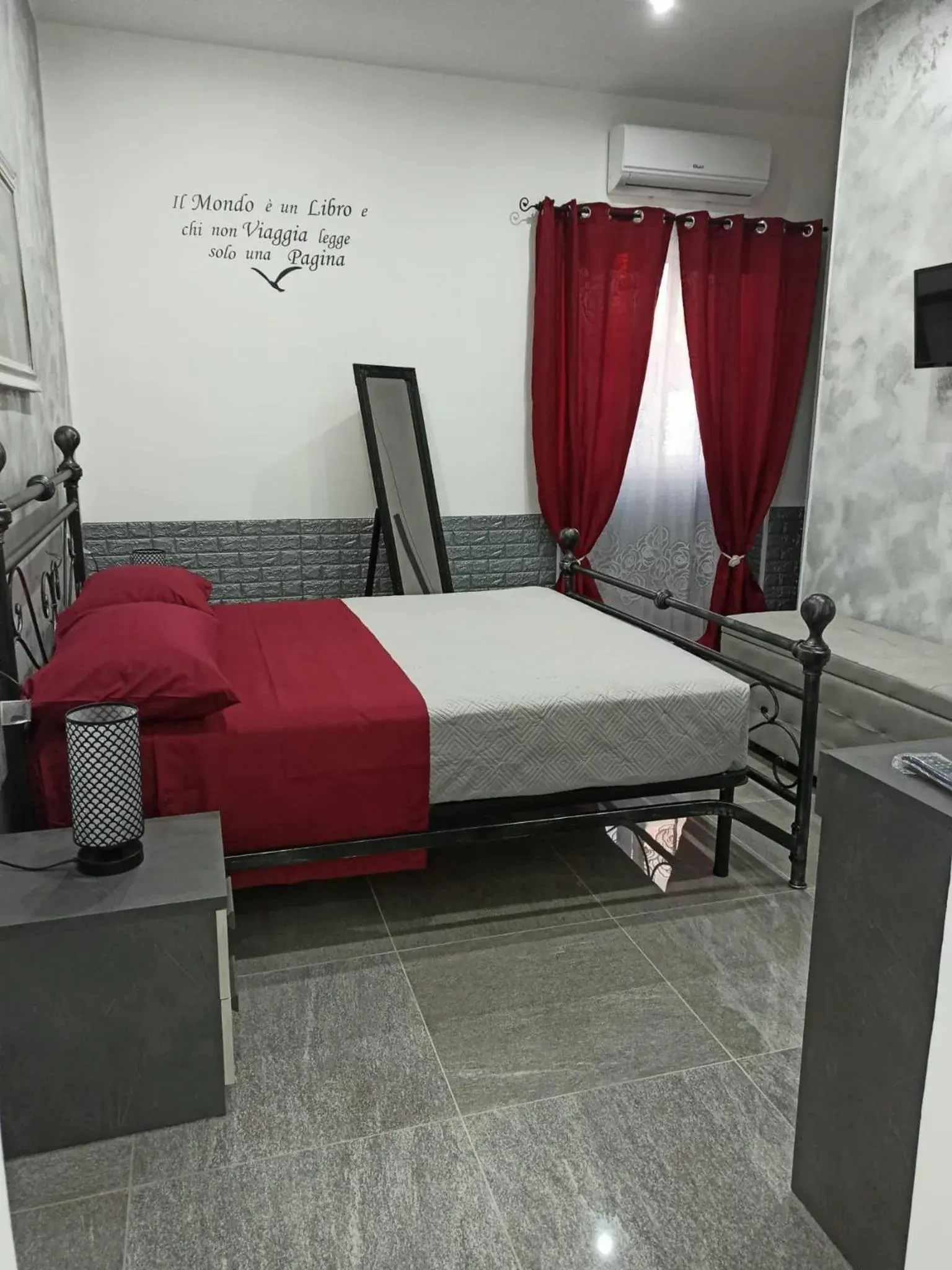 Double Room - single occupancy in Le Sirene Double Room - single occupancy in Le Sirene