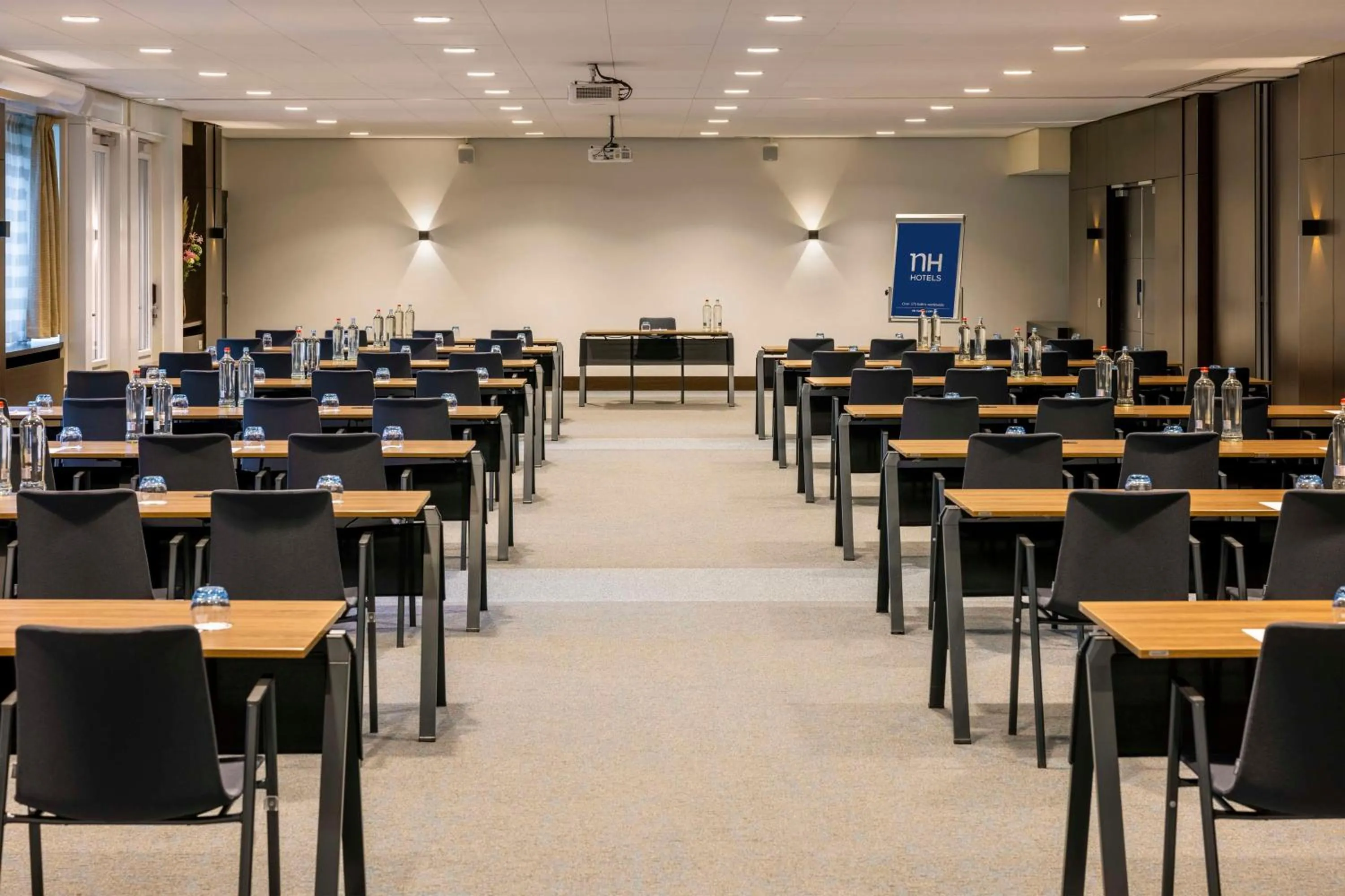 Meeting/conference room in NH Amsterdam Leidseplein