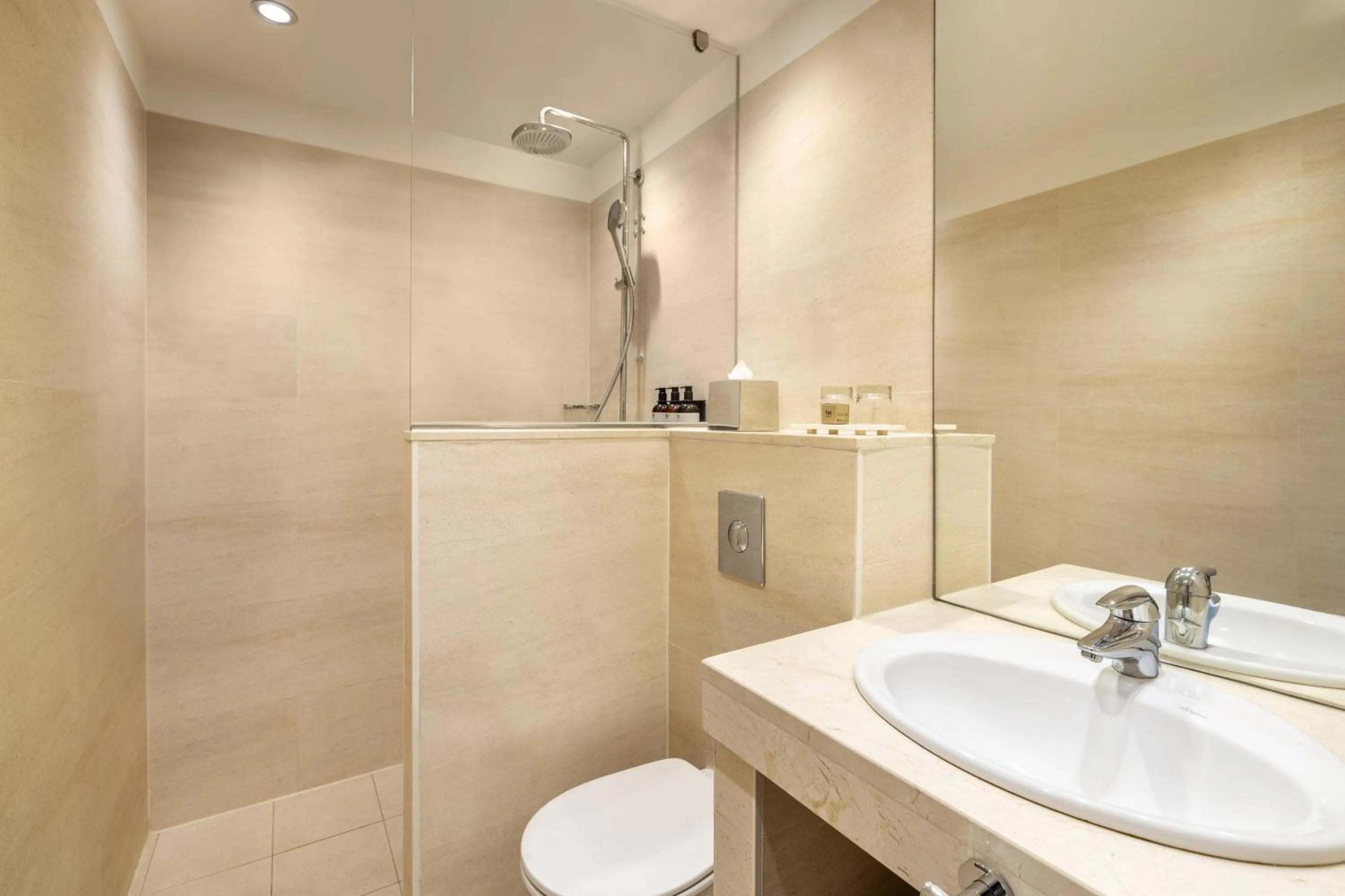 Bathroom in NH Amsterdam Leidseplein