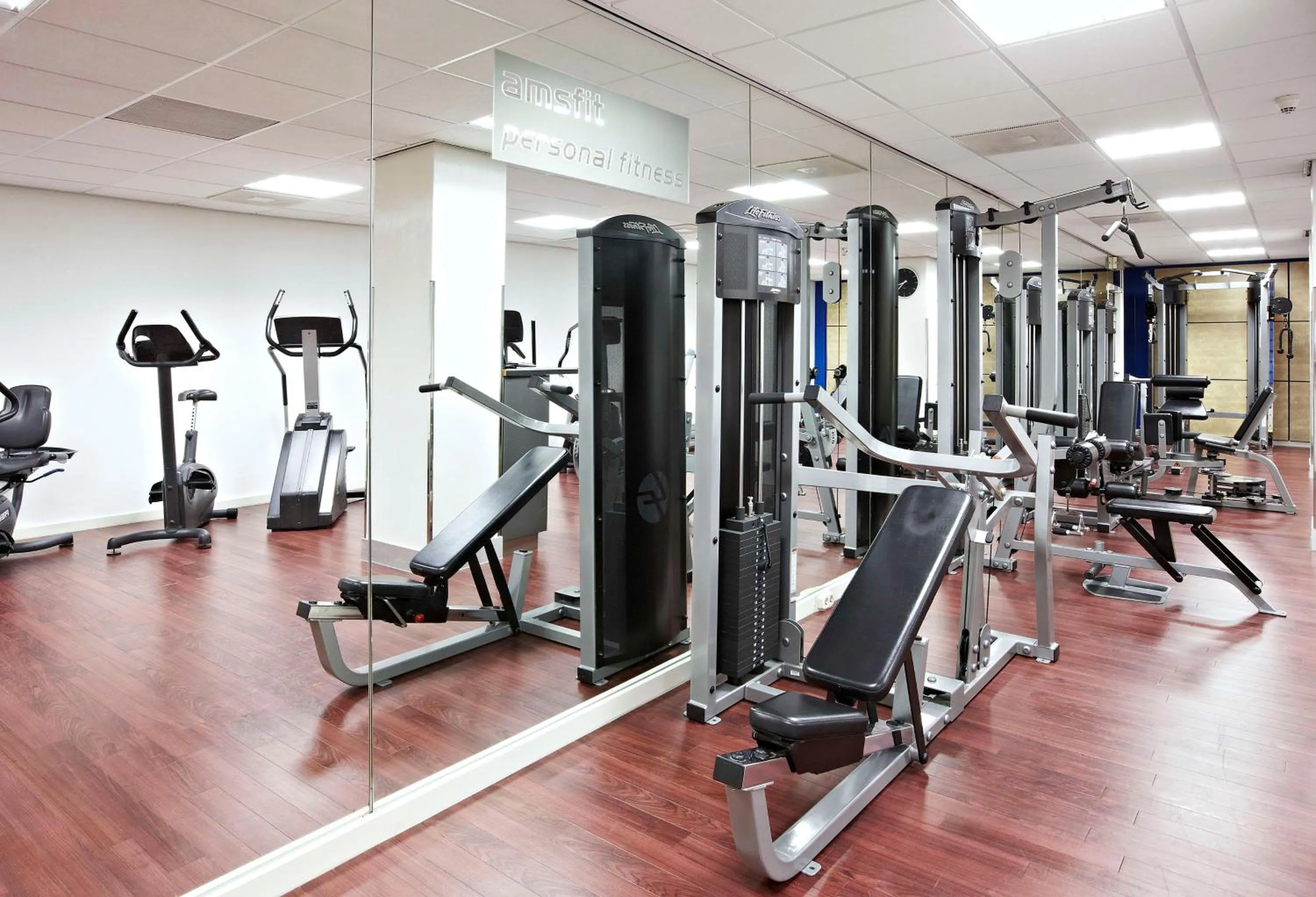 Fitness centre/facilities in NH Amsterdam Leidseplein