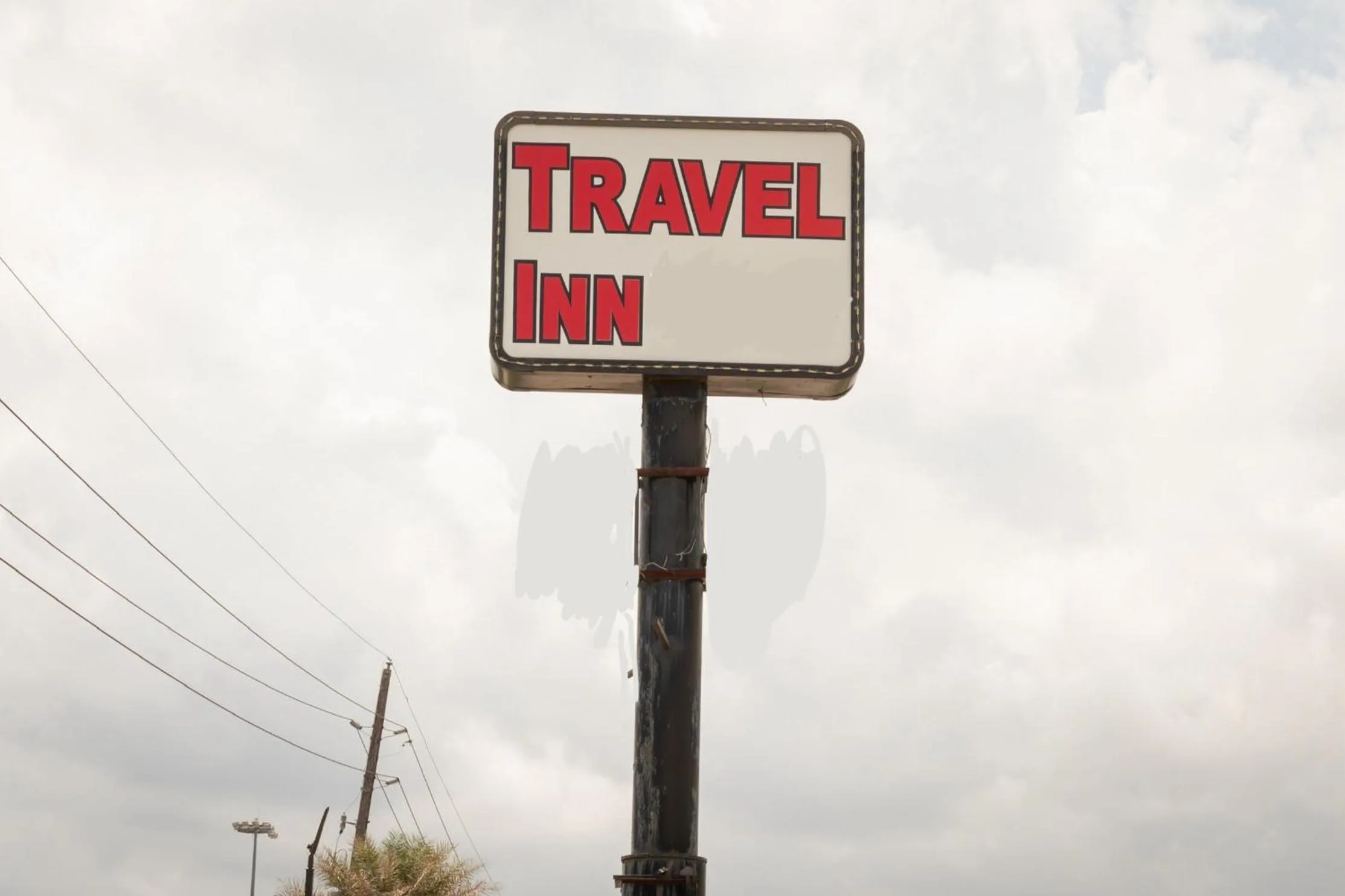Travel Inn & Suites