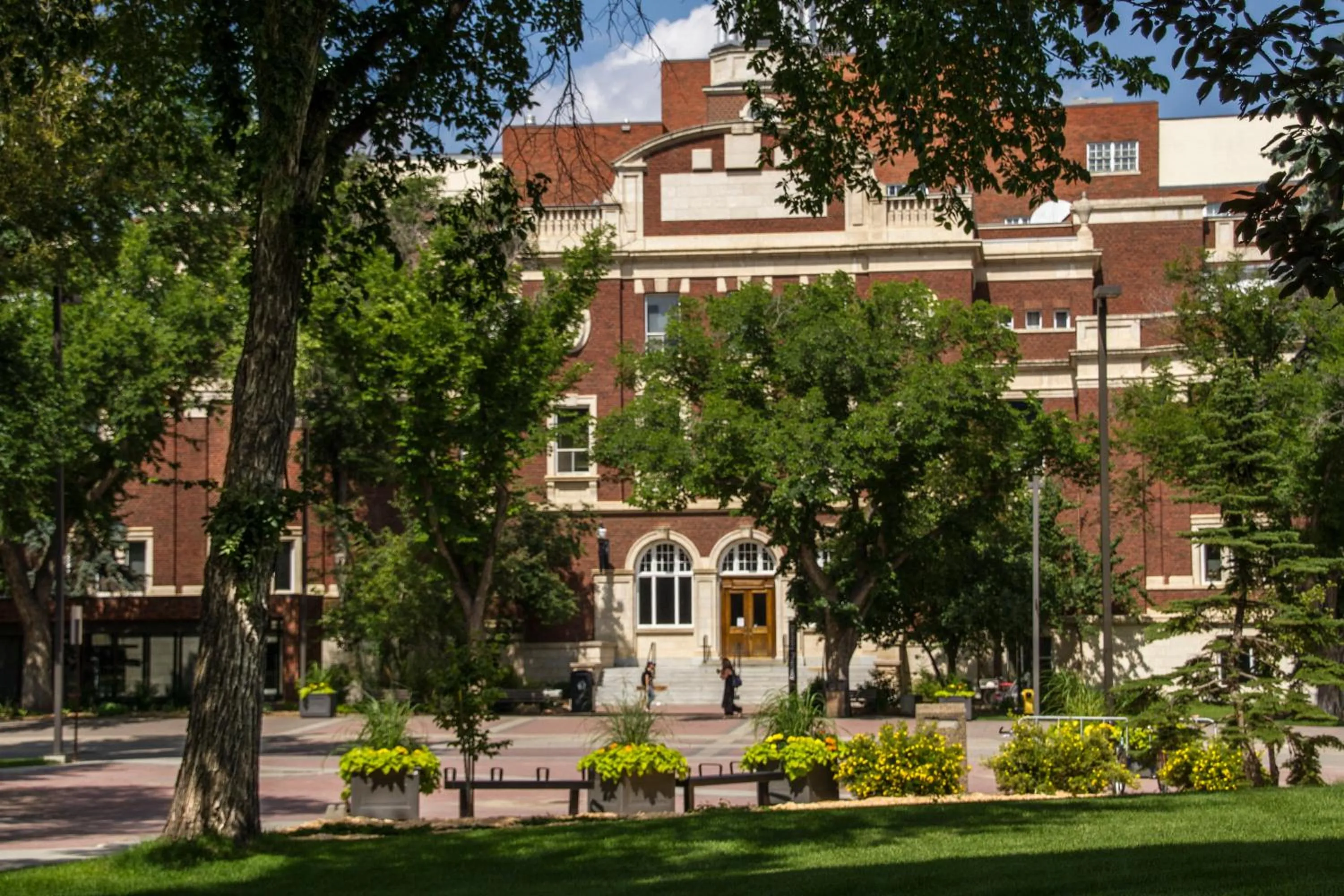 Facade/entrance in University of Alberta - Hotel
