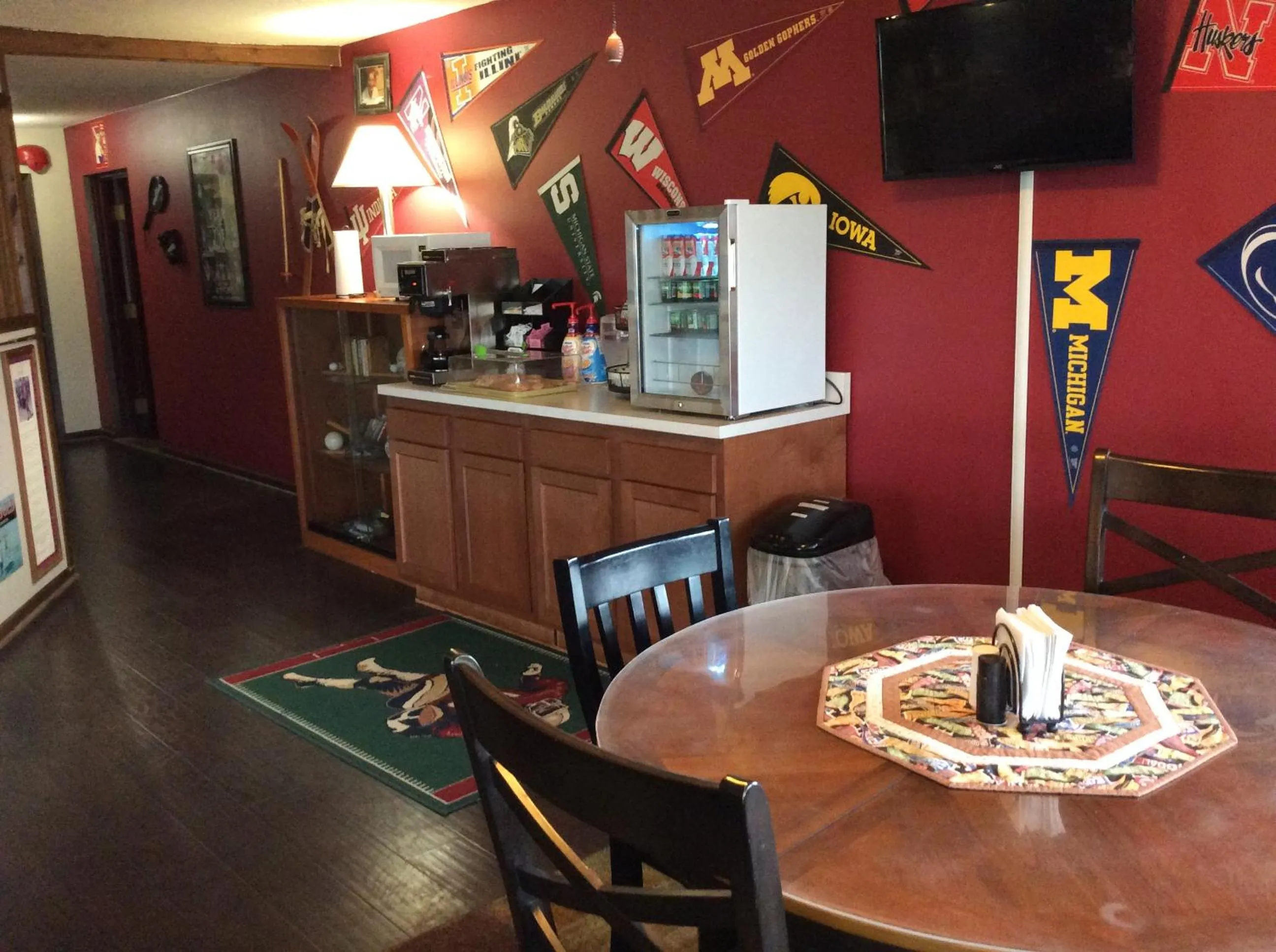 Breakfast in Sports Club Motel