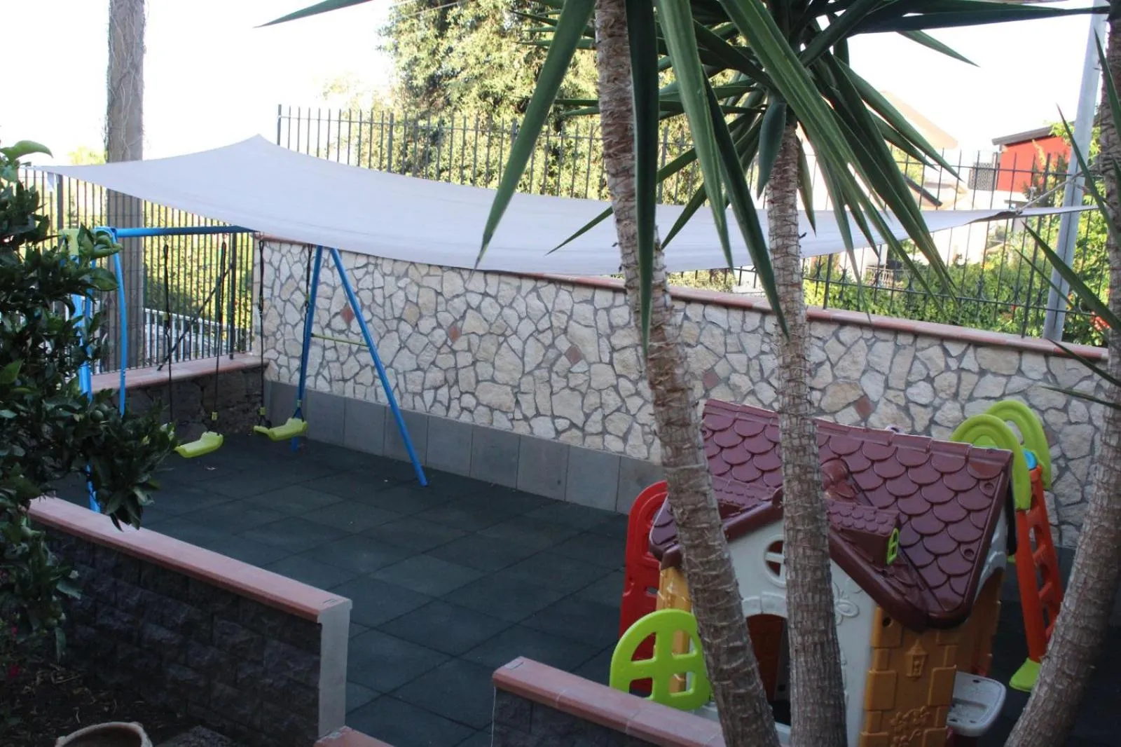 Children play ground in Bedda Mia Etna House B&B