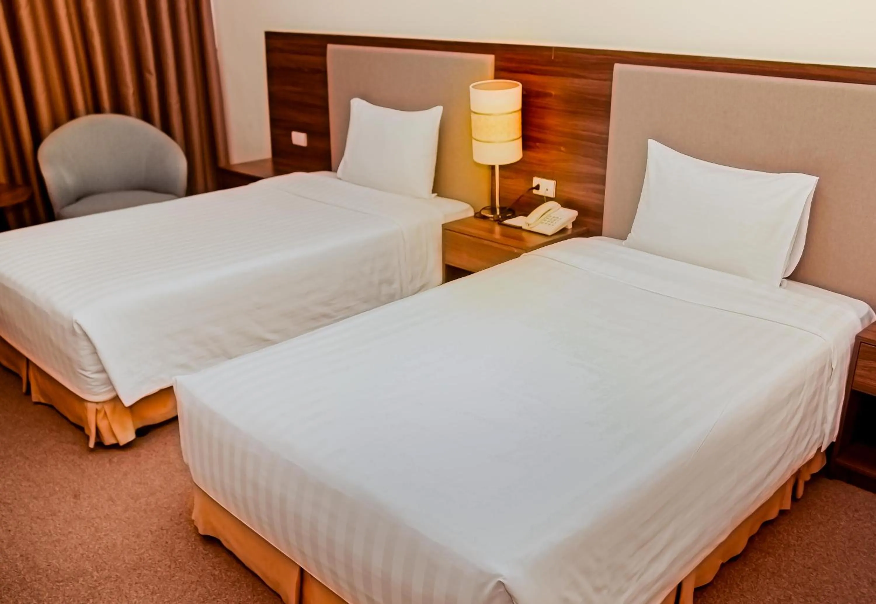 Photo of the whole room, Bed in Mường Thanh Grand Dien Bien Phu Hotel
